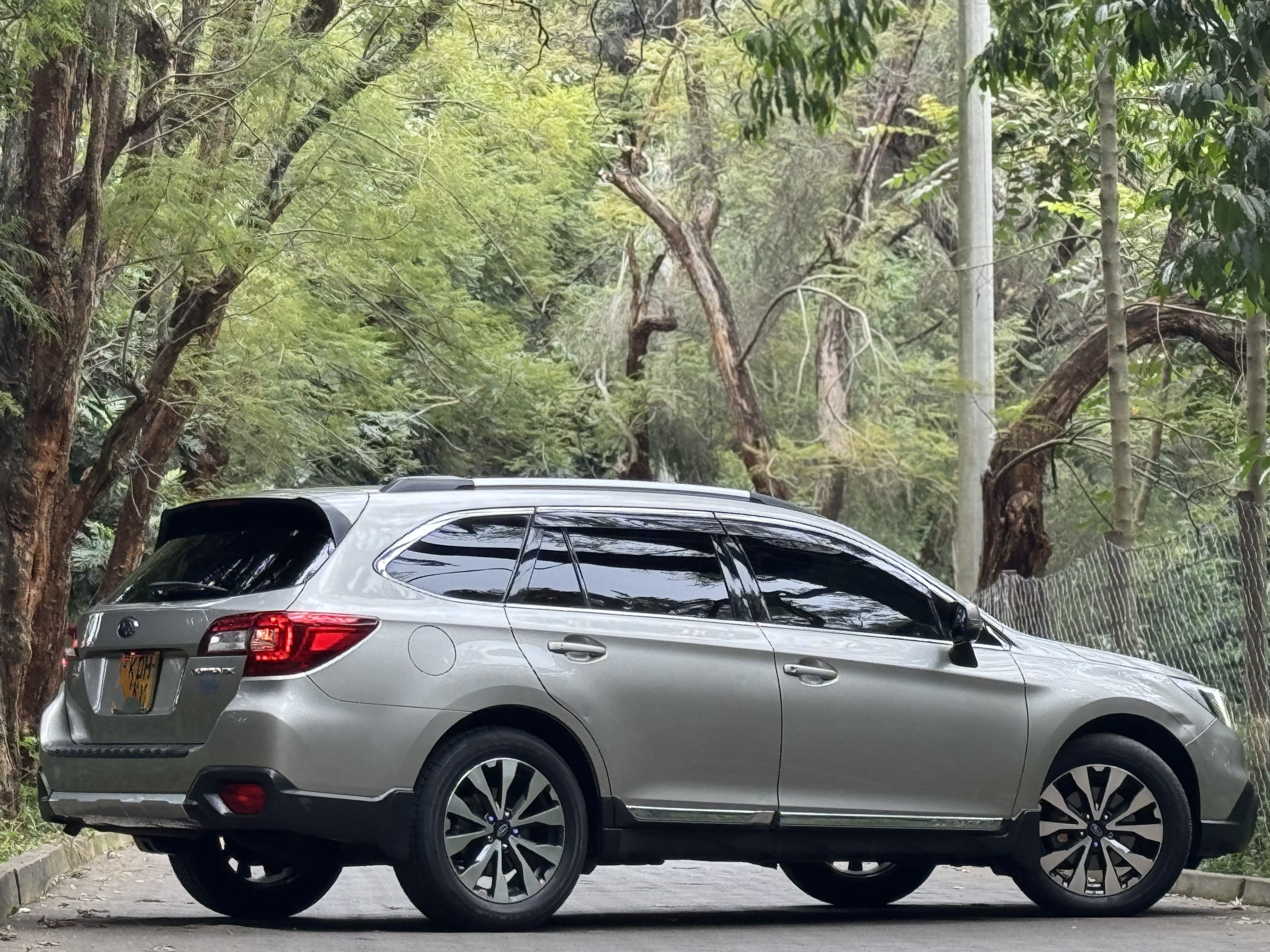 2015 SUBARU OUTBACK