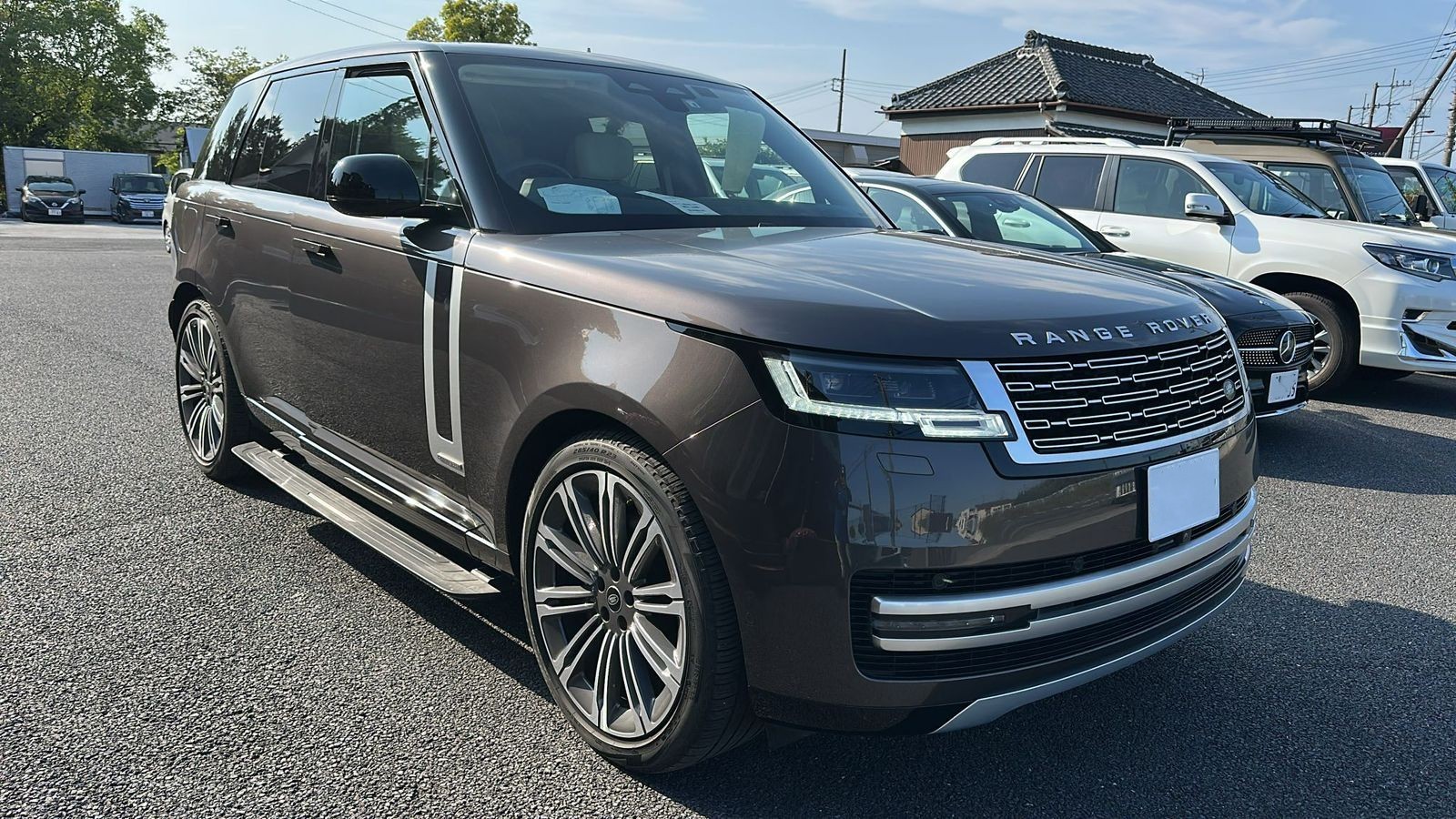 RANGE ROVER AUTOBIOGRAPHY