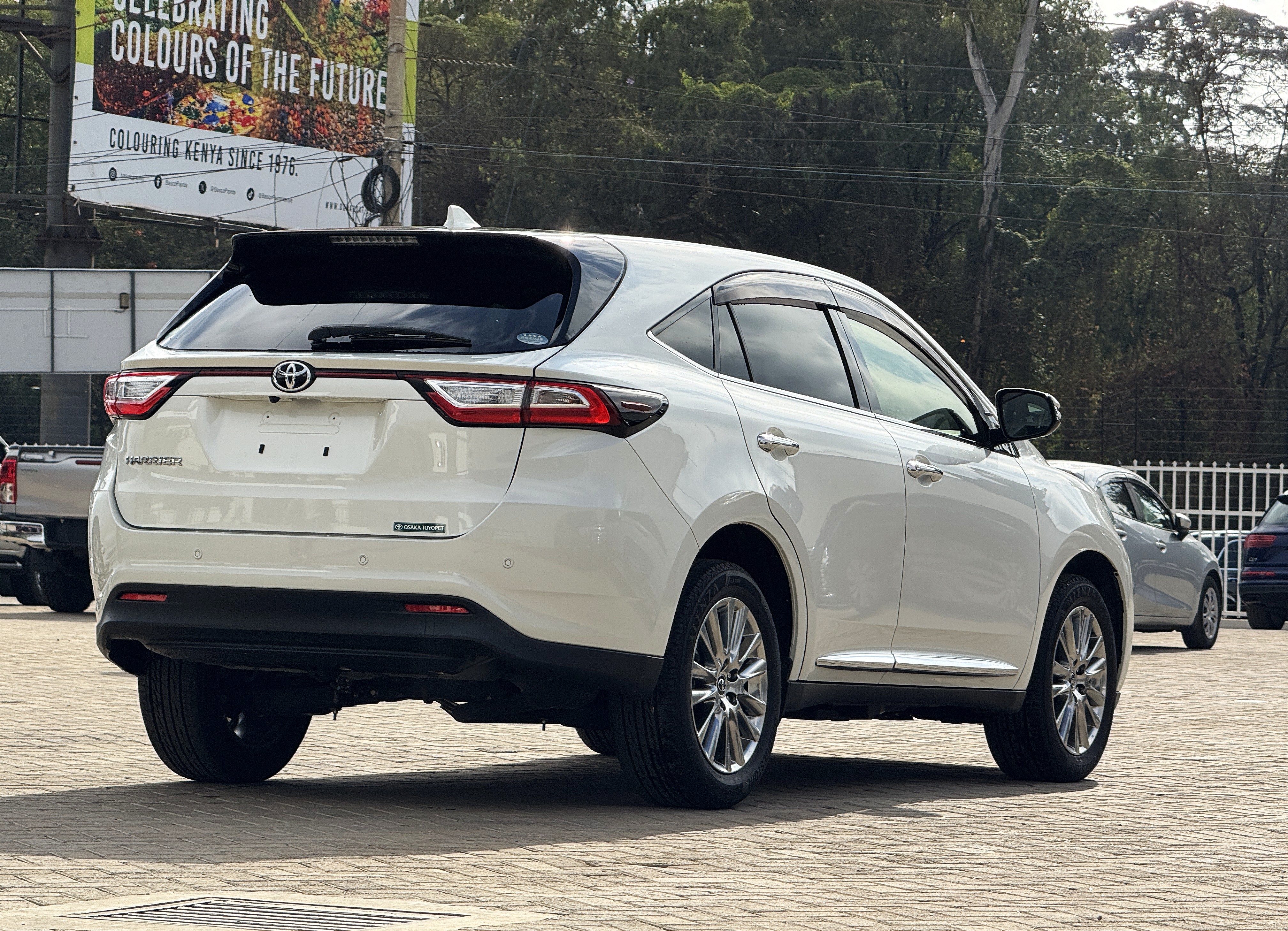 2019 TOYOTA HARRIER