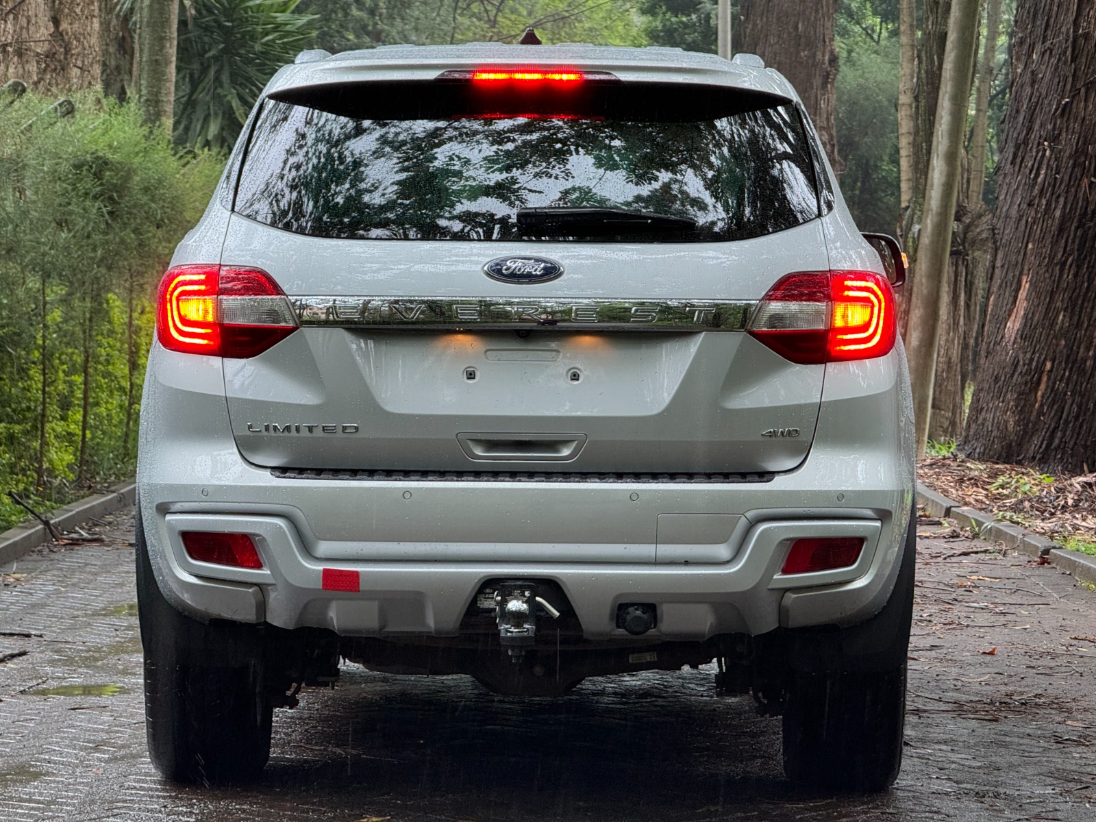 2020 FORD EVEREST