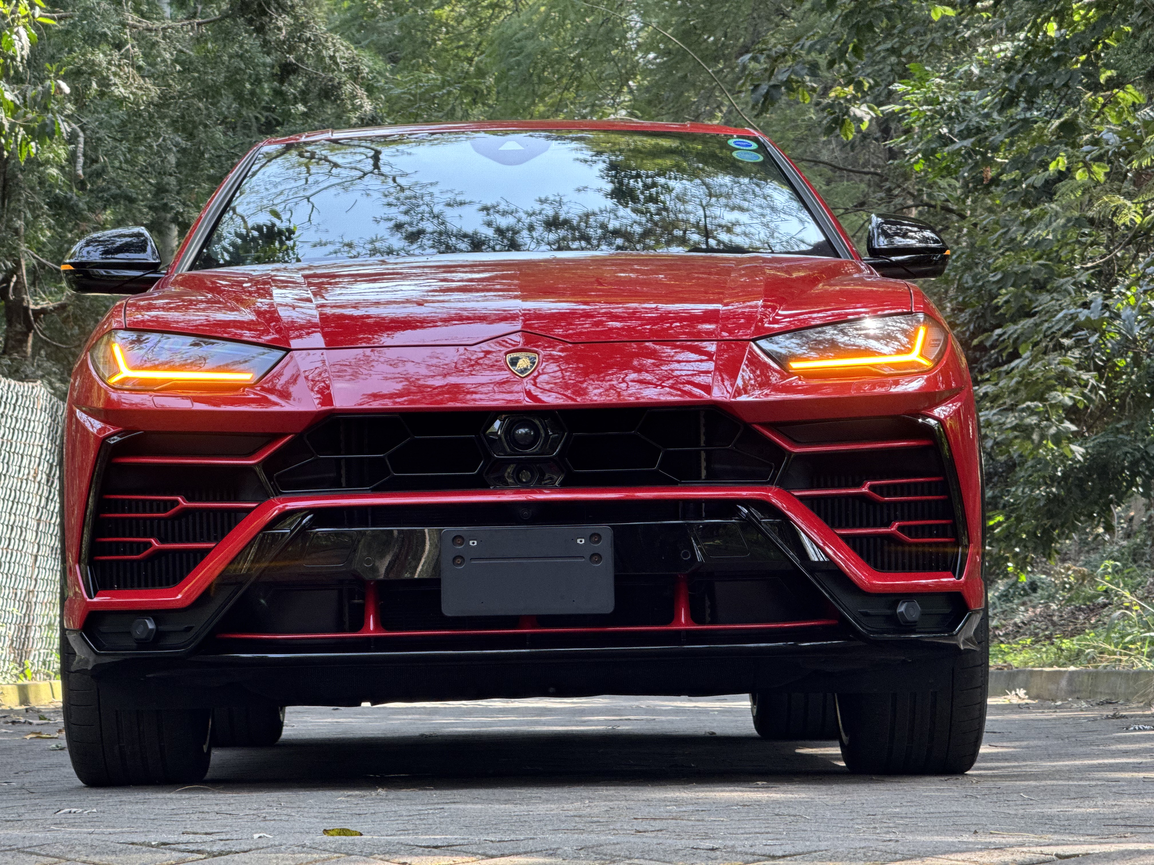 2019 LAMBORGHINI URUS