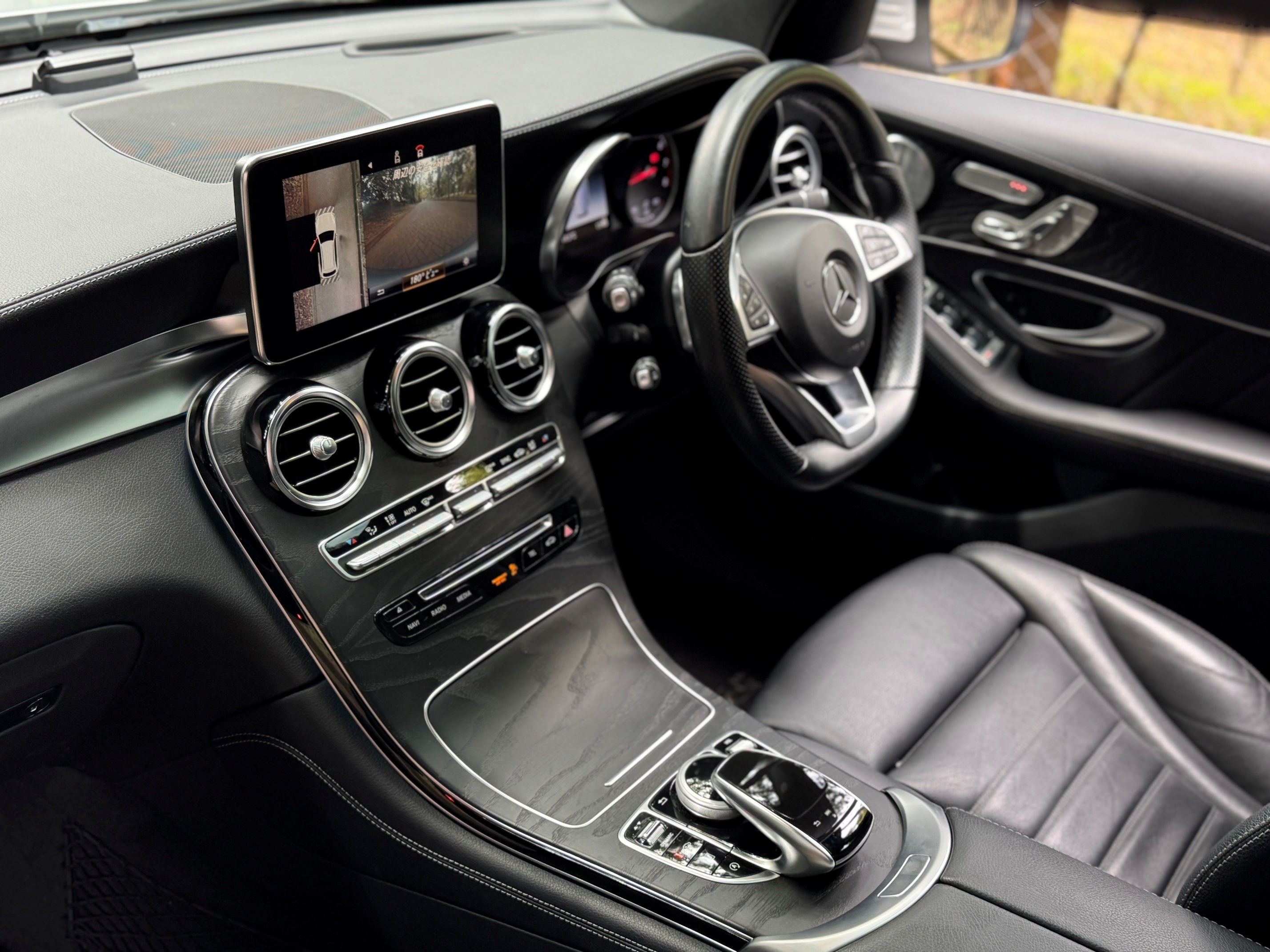 MERCEDES BENZ GLC250 4MATICs