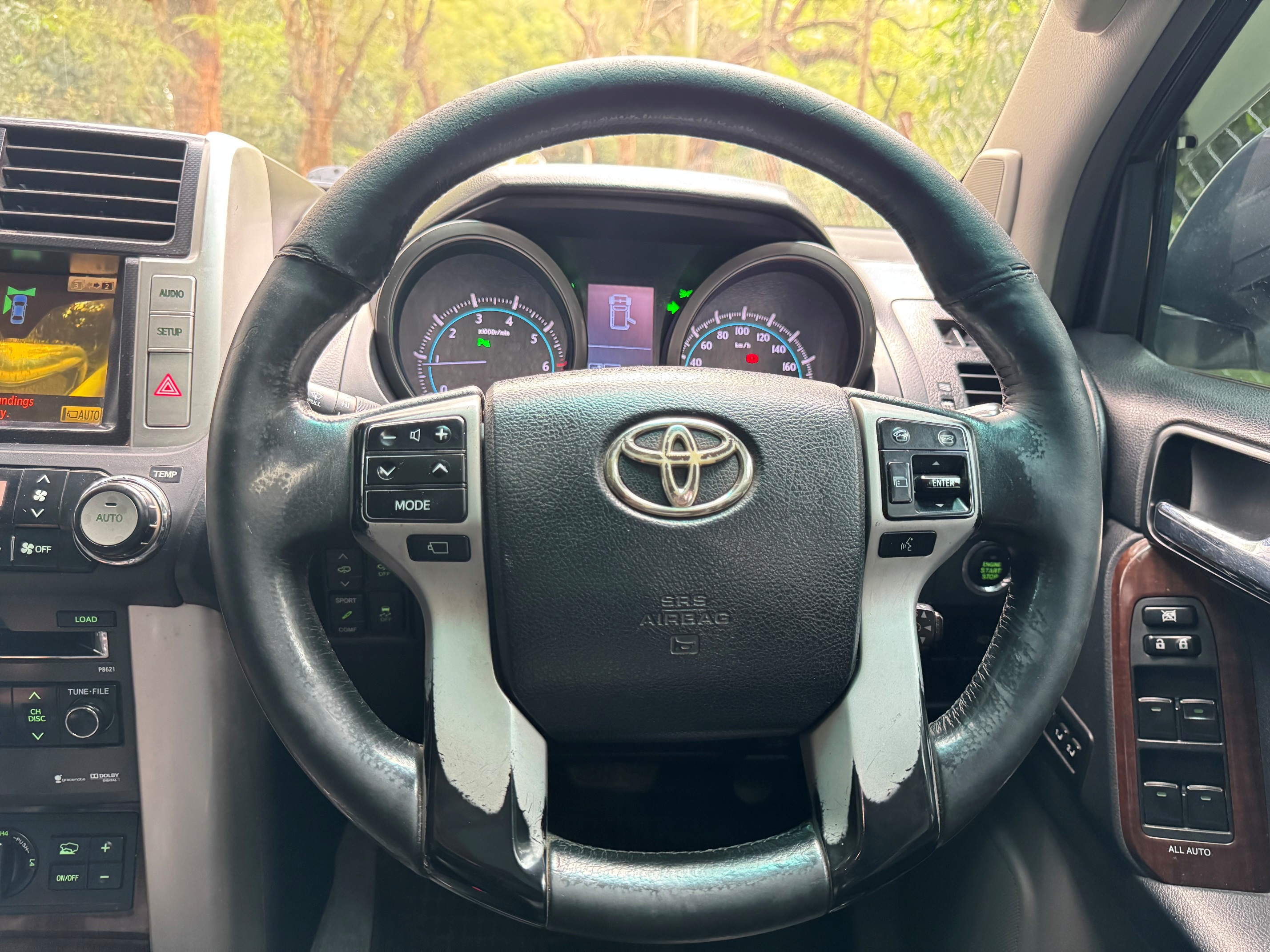 TOYOTA LANDCRUISER PRADO VX