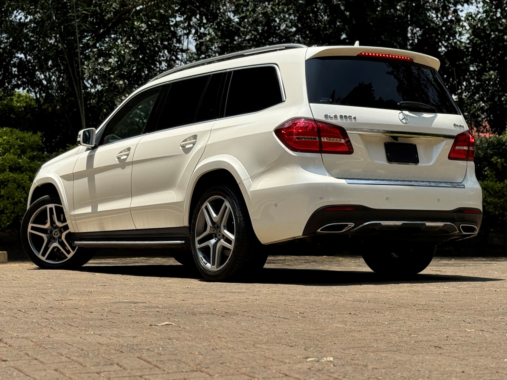 MERCEDES BENZ GLS 350d 4MATIC