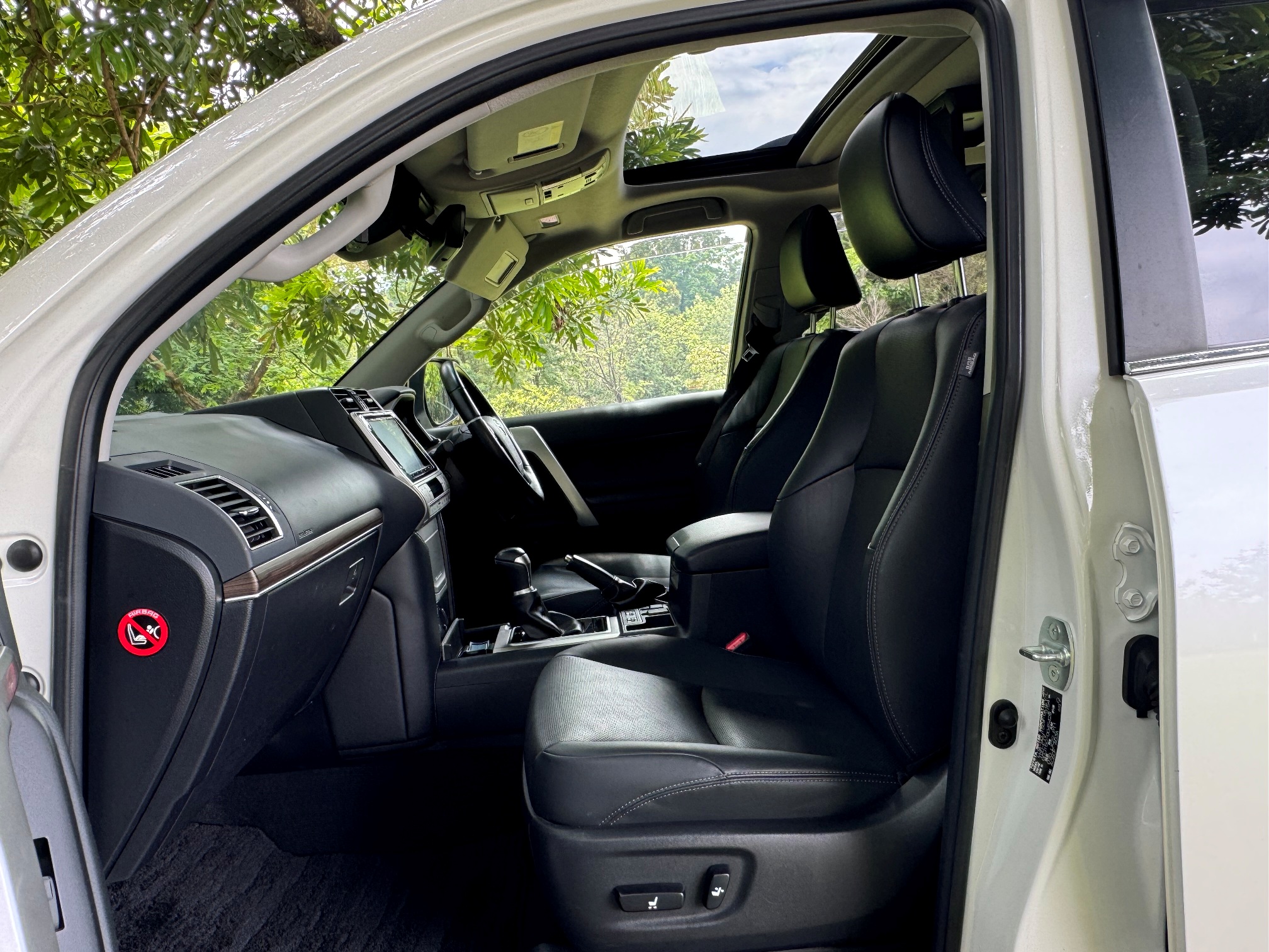 TOYOTA LANDCRUISER PRADO TX.L