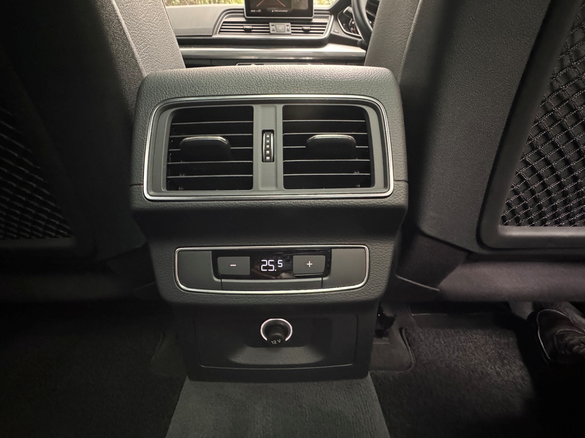 AUDI Q5 SLINE