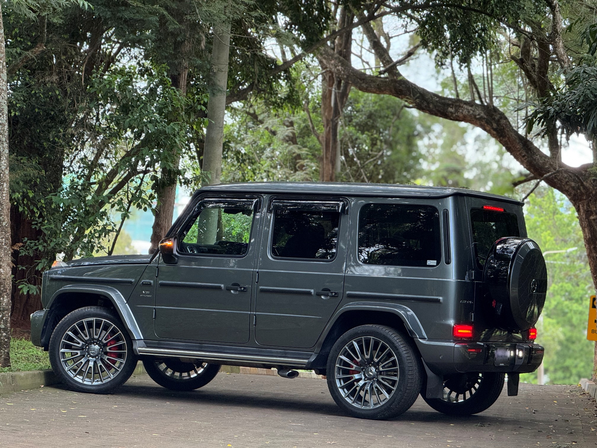 2019 MERCEDES BENZ G63