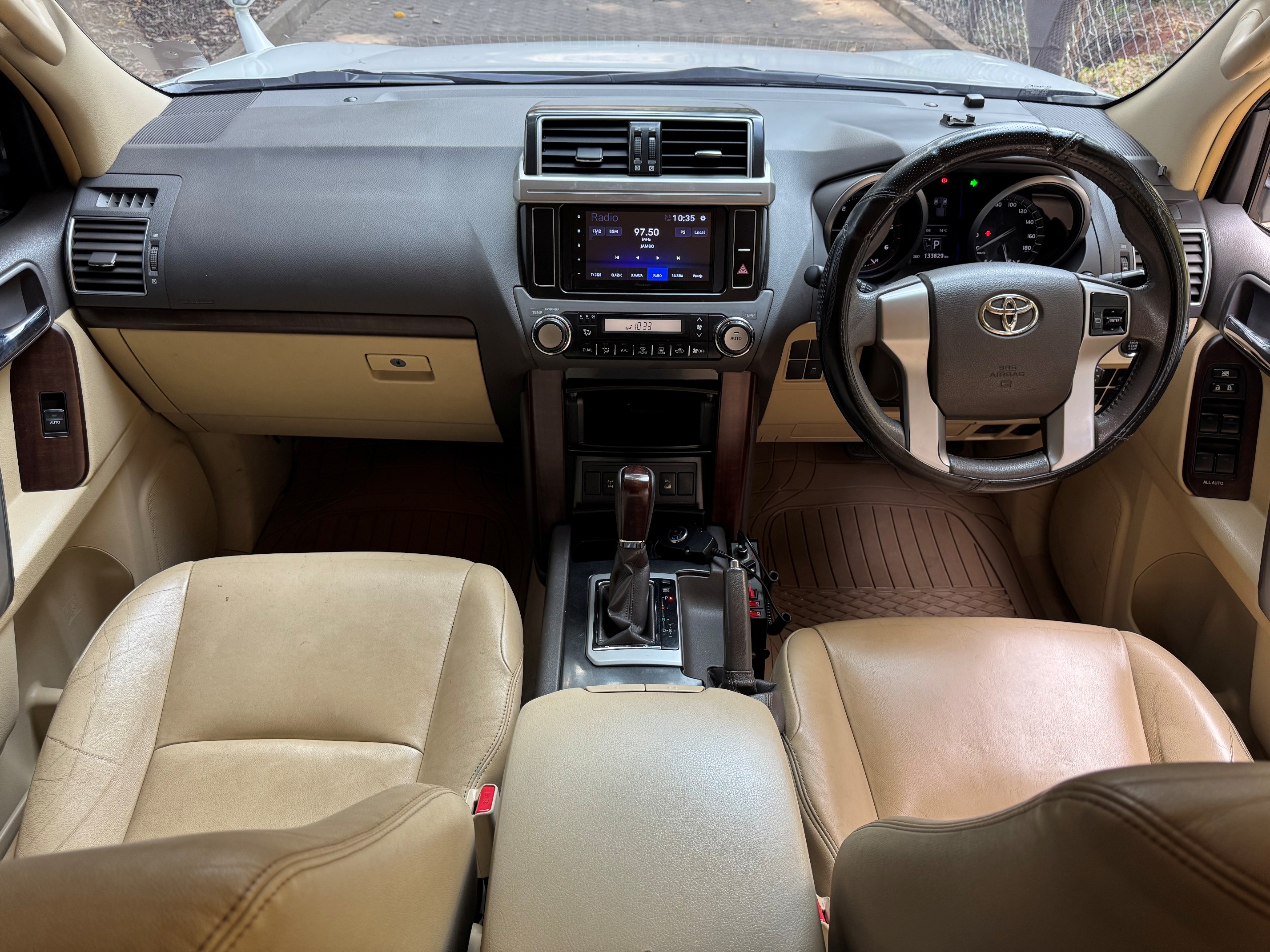 TOYOTA LANDCRUISER PRADO TX
