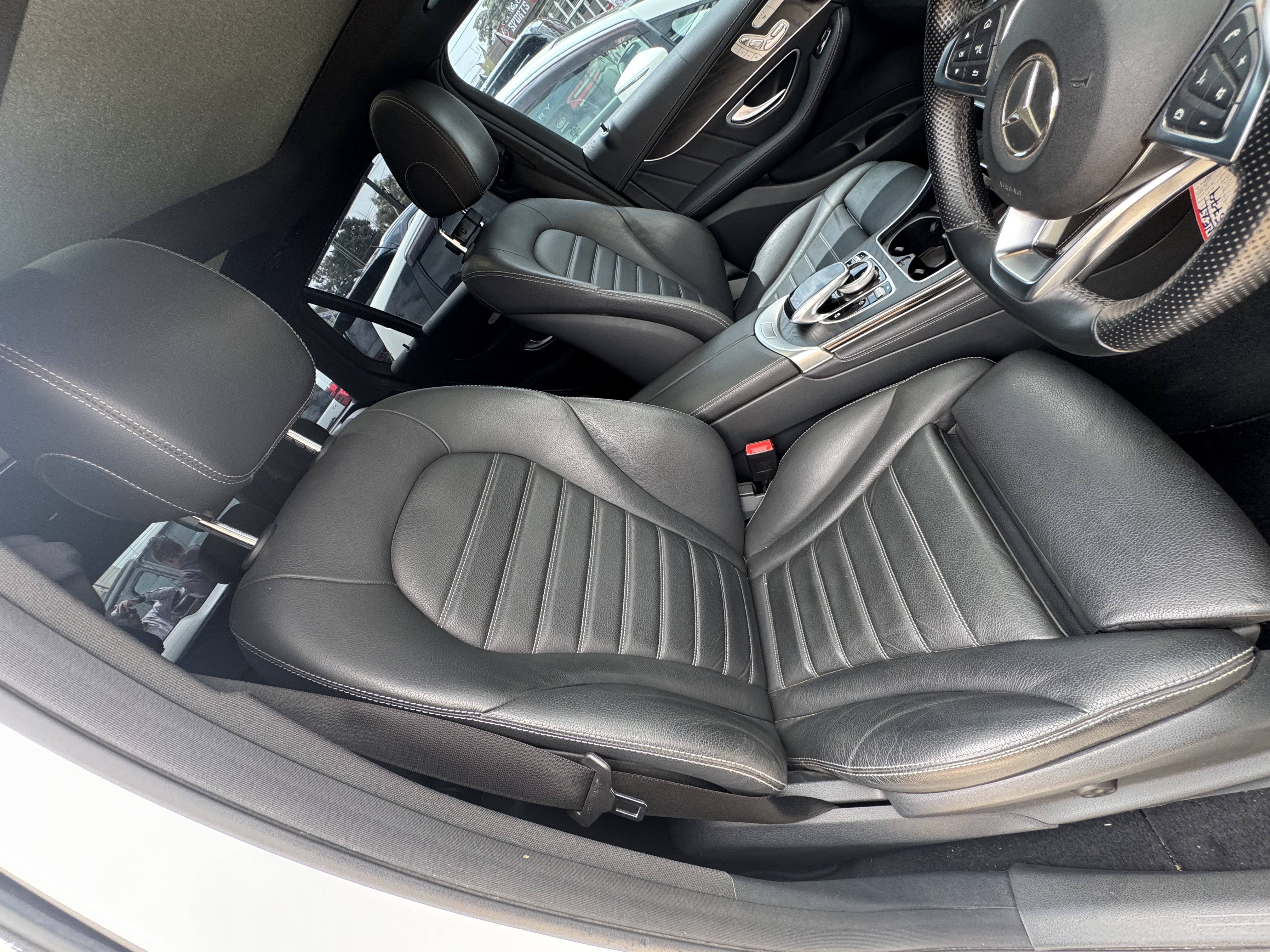 2017 MERCEDES BENZ GLC250 4MATIC