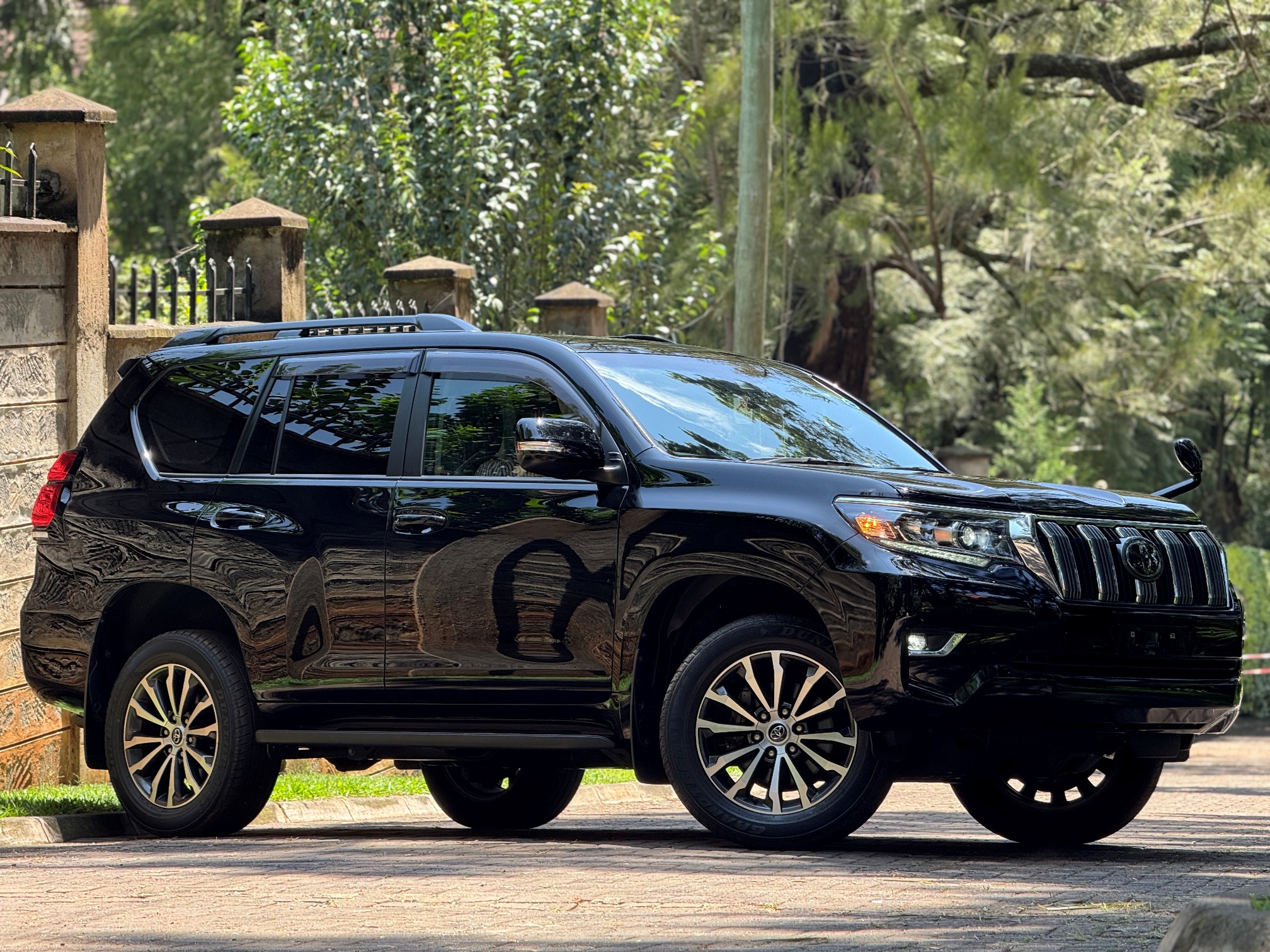 TOYOTA LANDCRUISER PRADO TX.L
