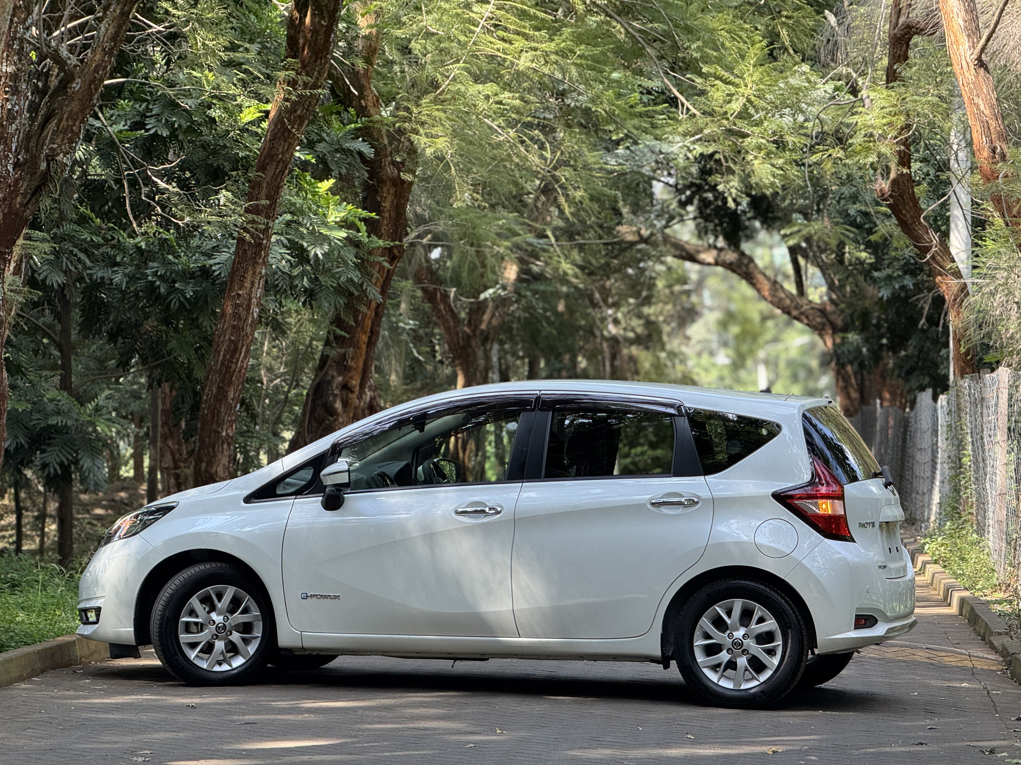 2019 NISSAN NOTE