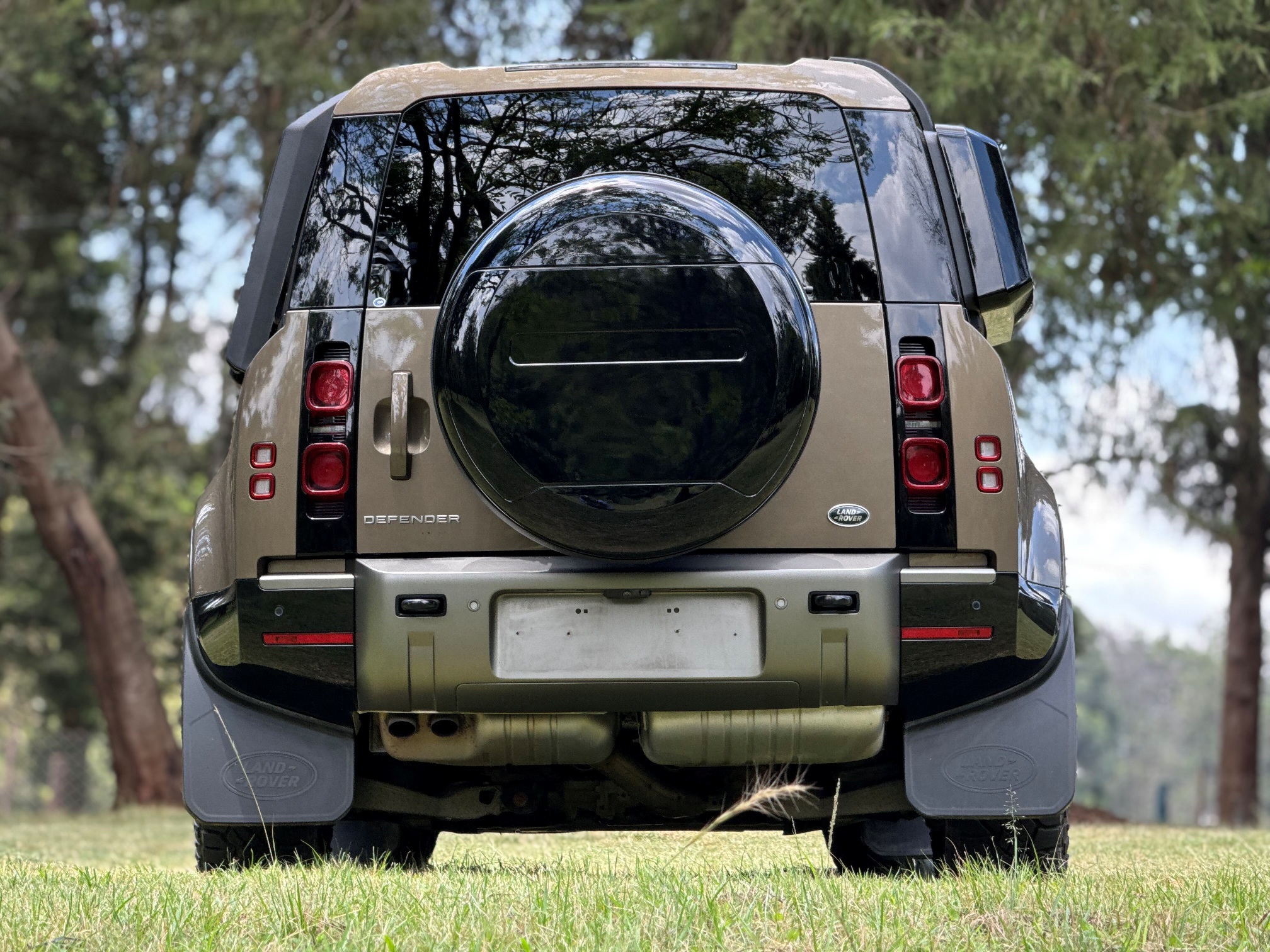 LANDROVER DEFENDER HSE D250