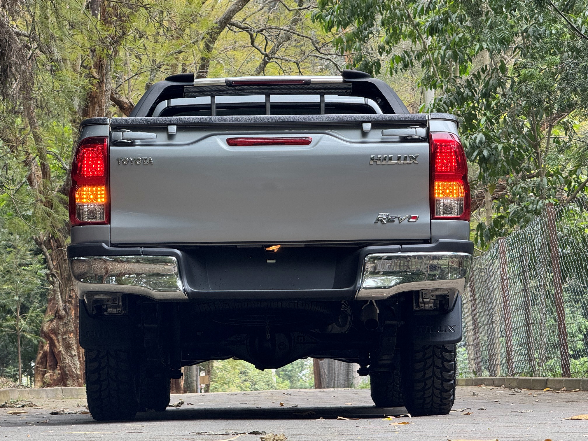 TOYOTA HILUX SINGLE CAB HIGHRIDER