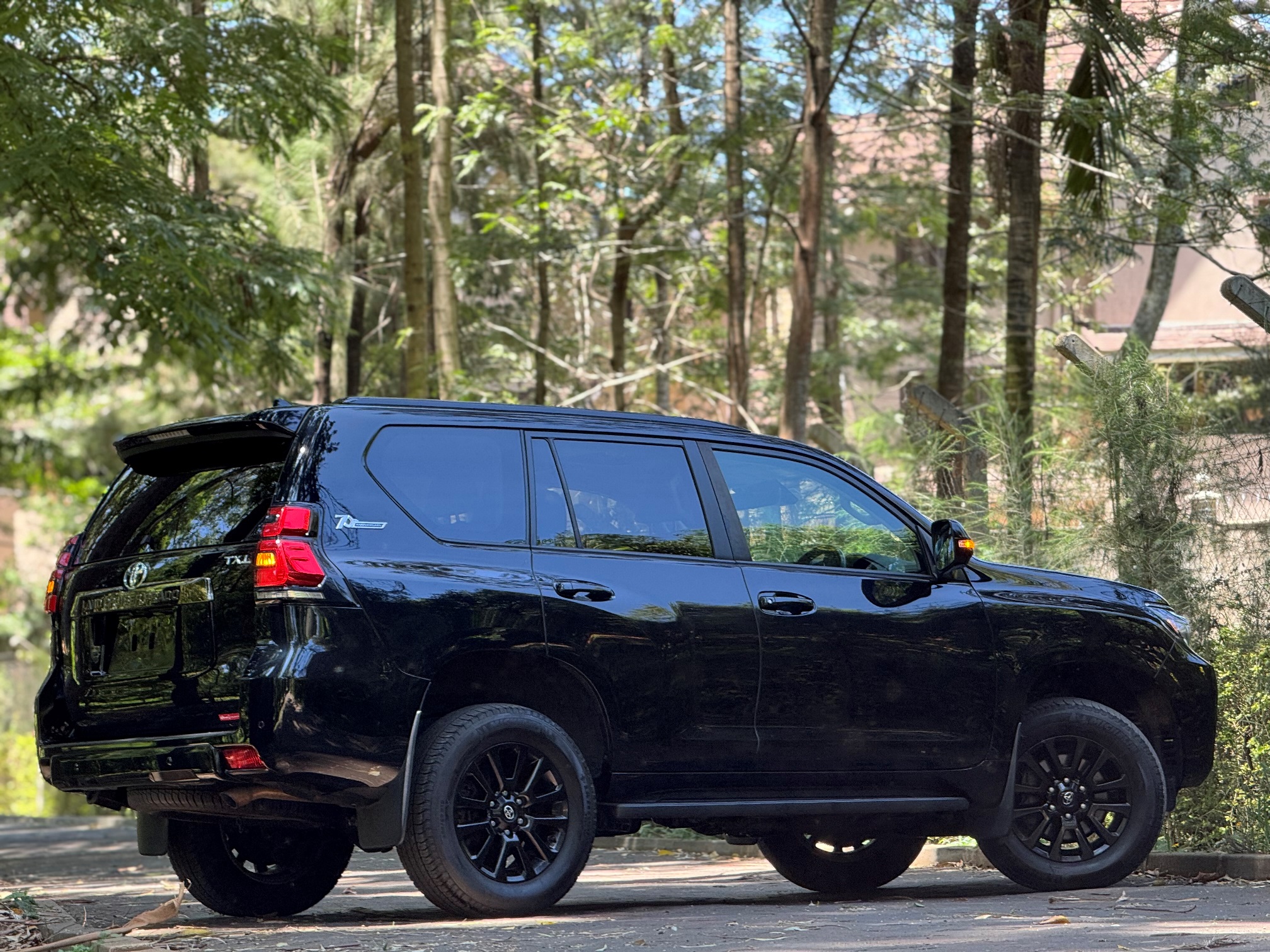 TOYOTA LANDCRUISER PRADO TX.L