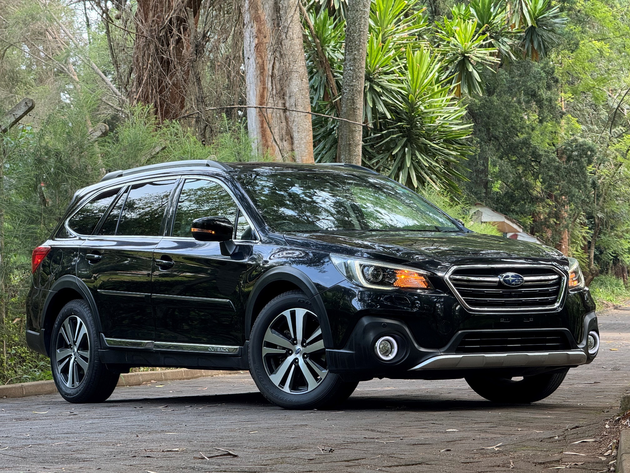 SUBARU OUTBACK