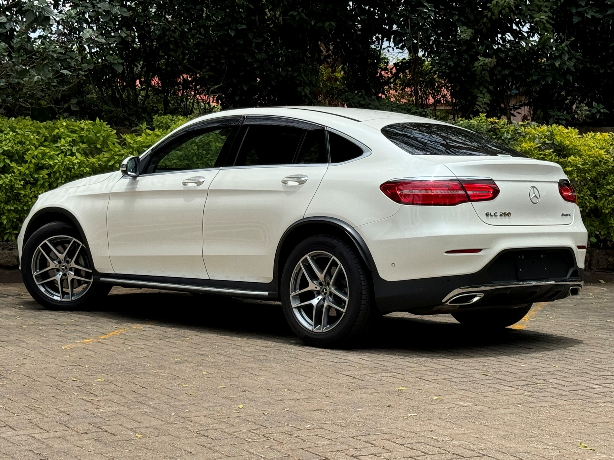 MERCEDES GLC250 COUPE