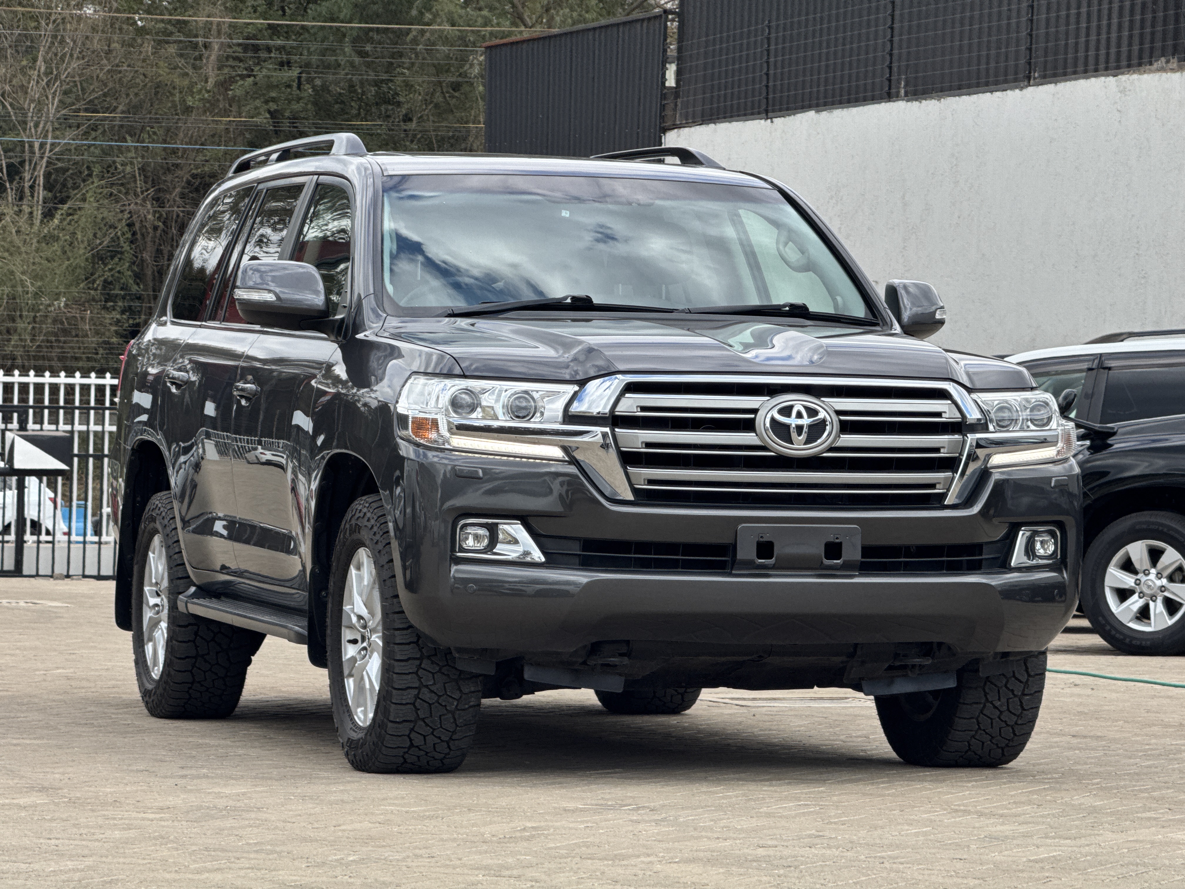 2018 TOYOTA LANDCRUISER VX