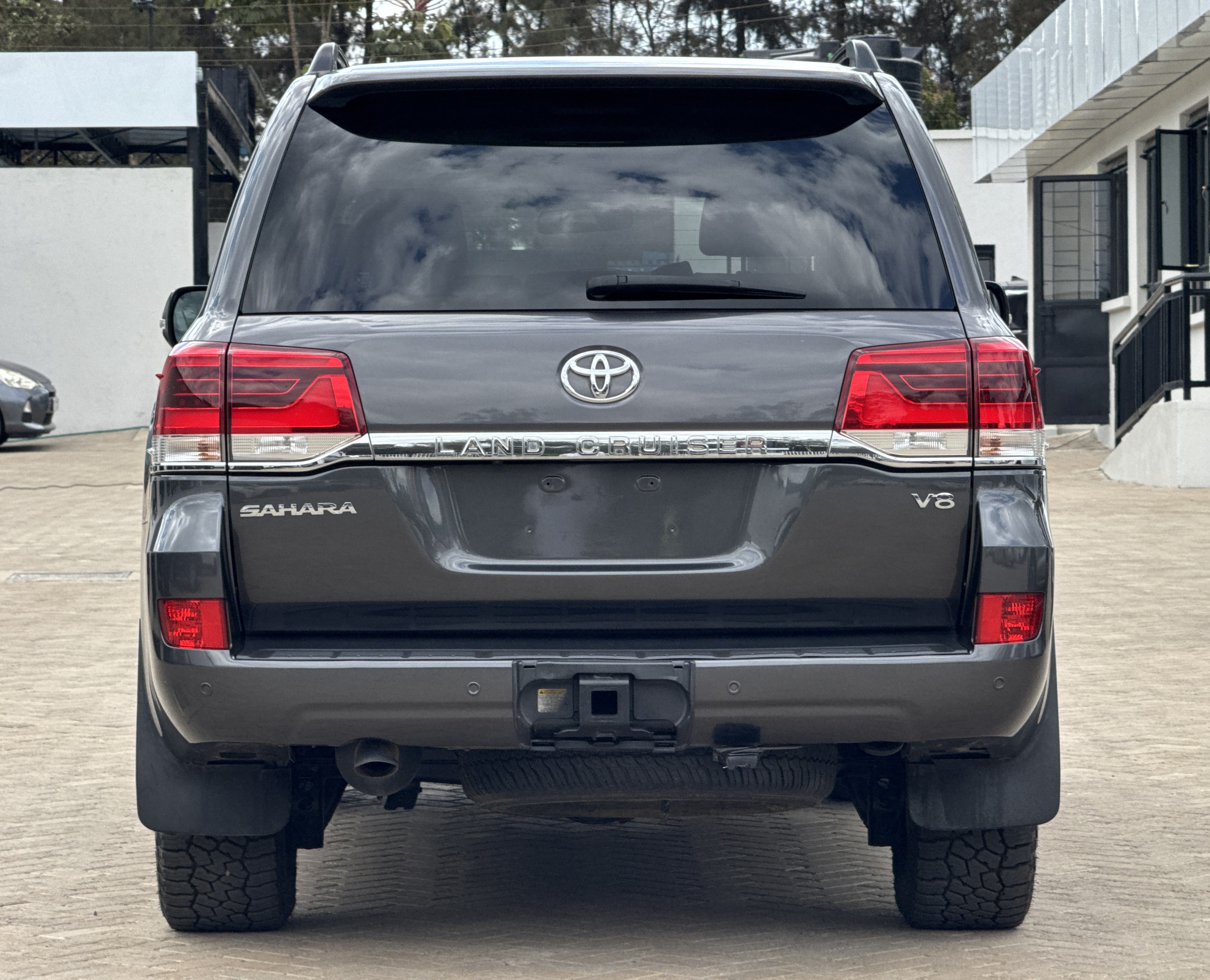 2018 TOYOTA LANDCRUISER VX