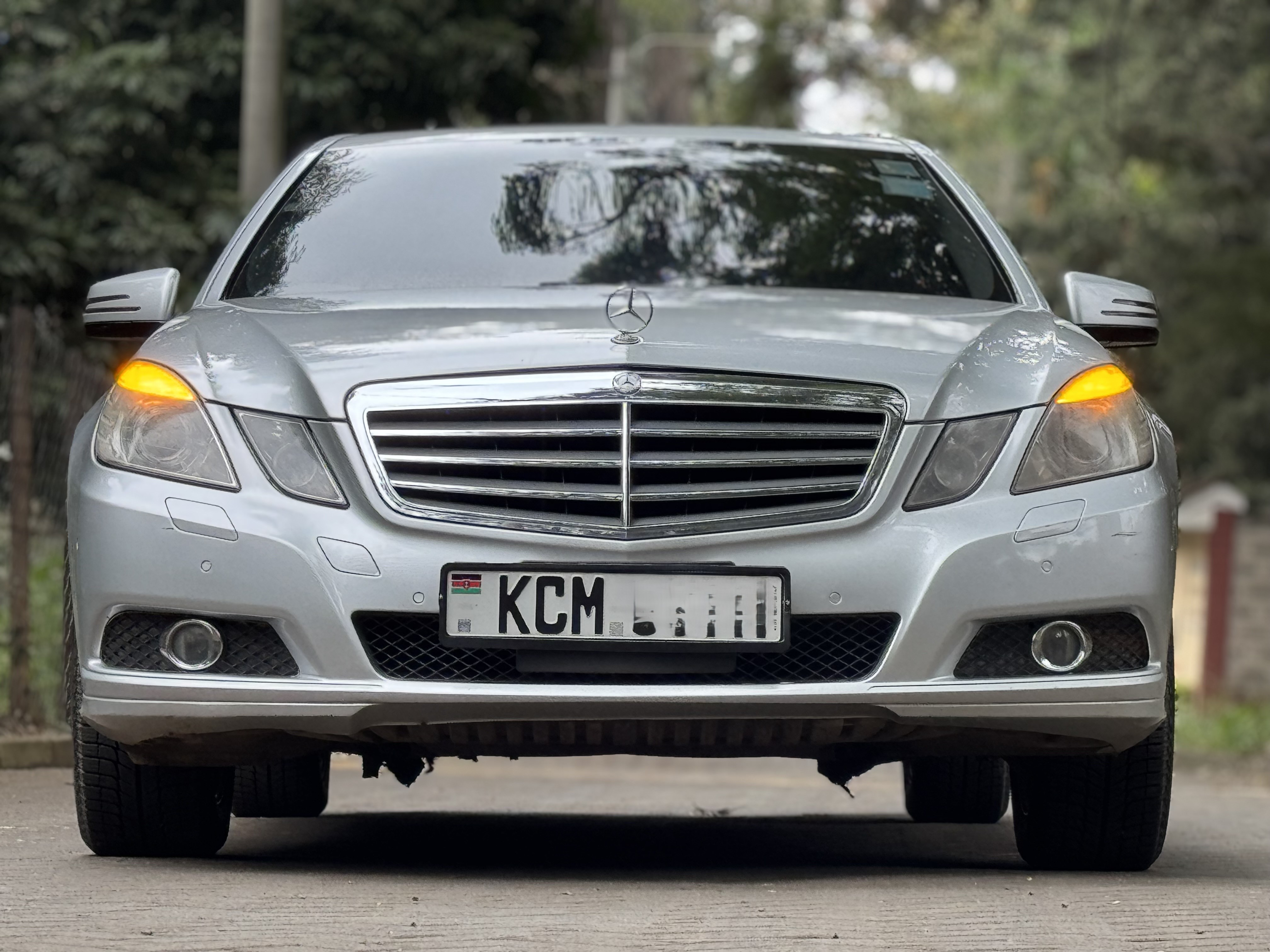 2010 MERCEDES BENZ E250
