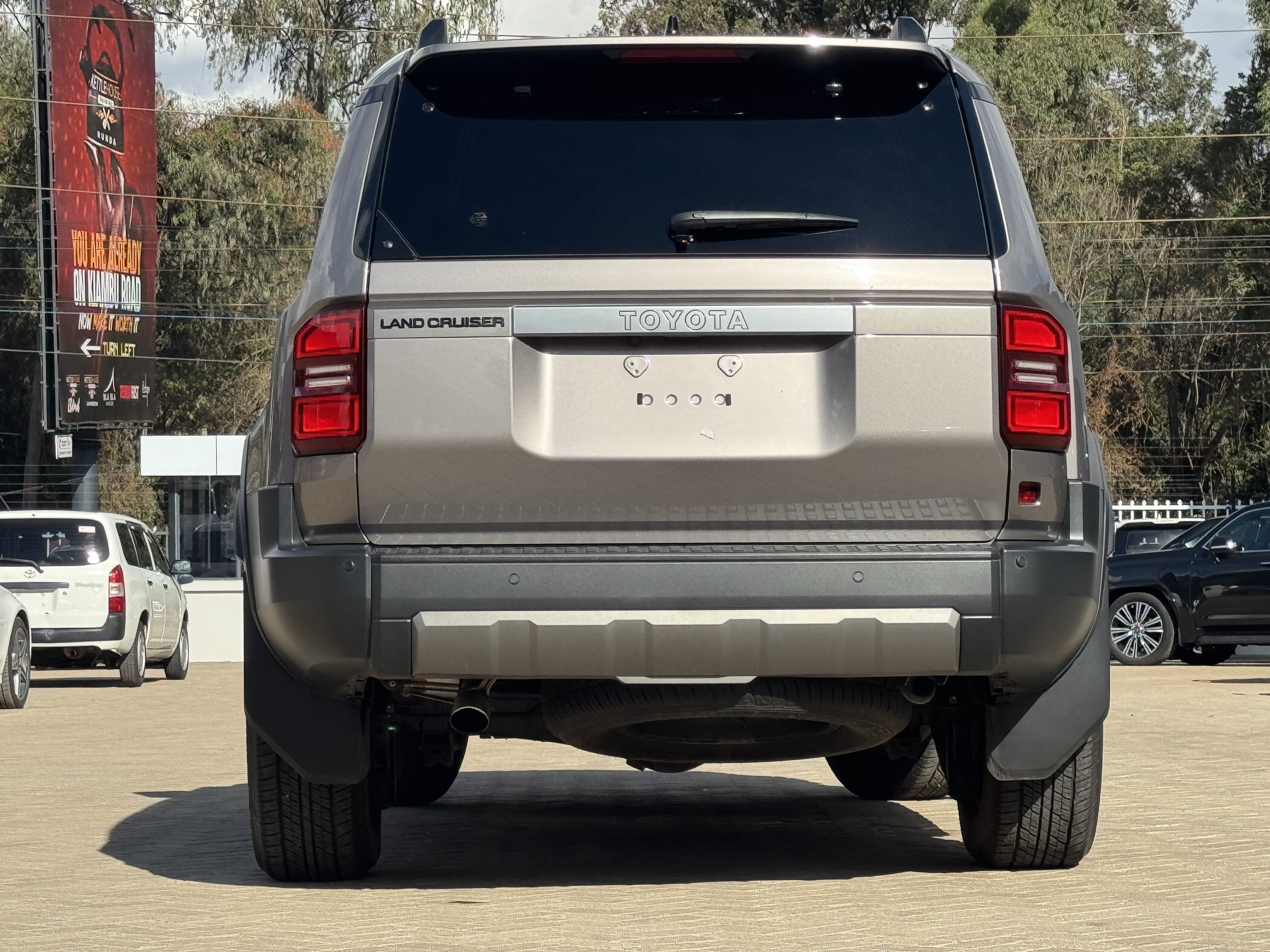 2024 TOYOTA LANDCRUISER J250