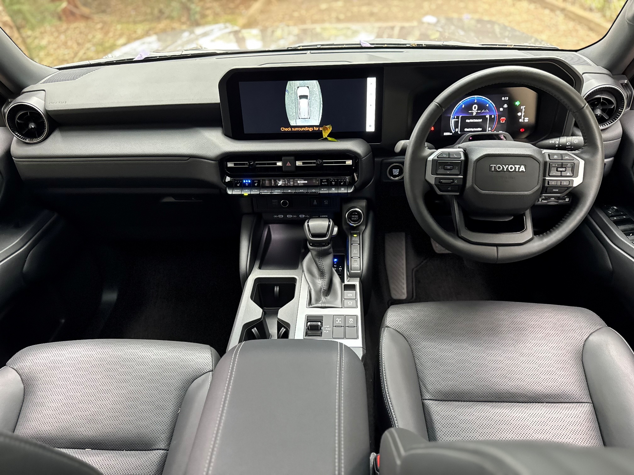 2024 TOYOTA LANDCRUISER PRADO J250