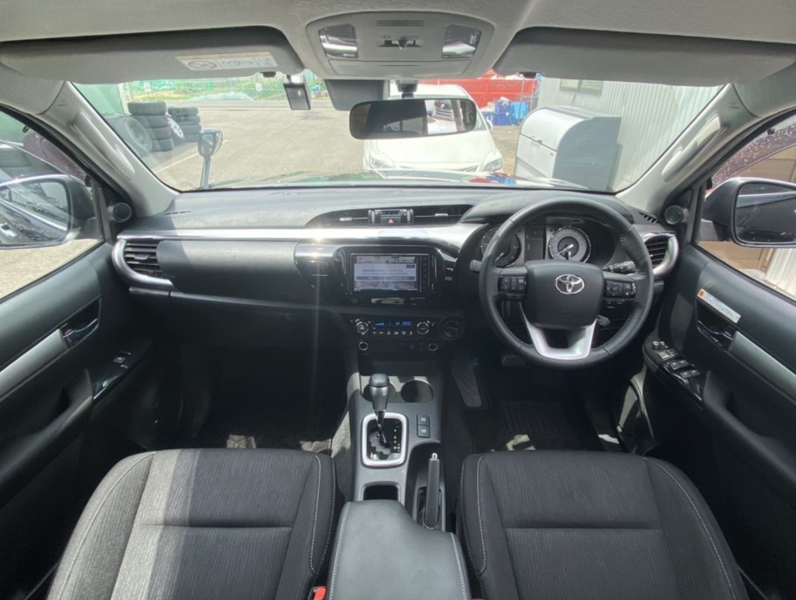 TOYOTA HILUX GR