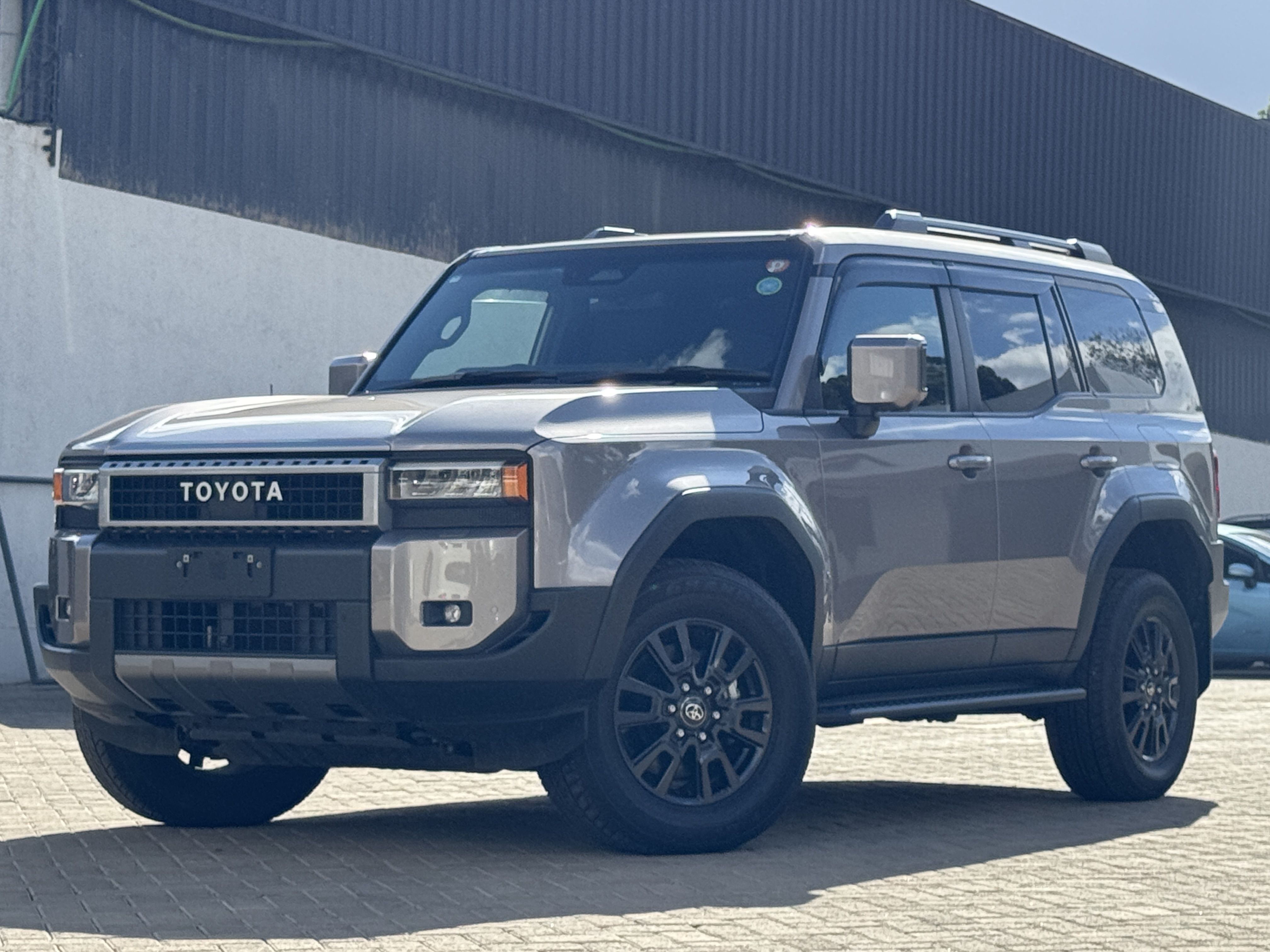 2024 TOYOTA LANDCRUISER J250