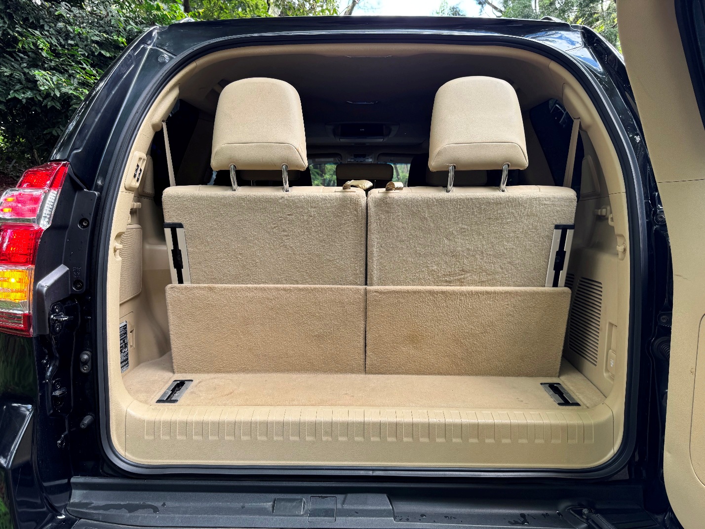 TOYOTA LANDCRUISER PRADO TZ.G