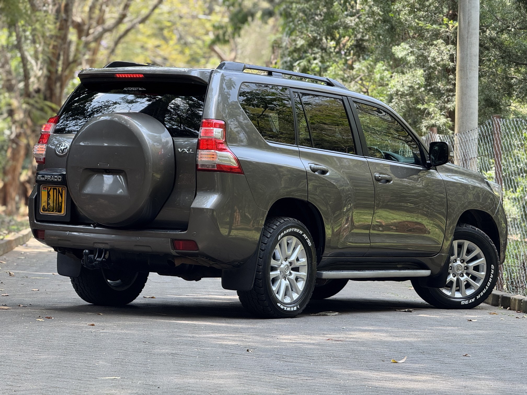 TOYOTA LANDCRUISER PRADO VX.L