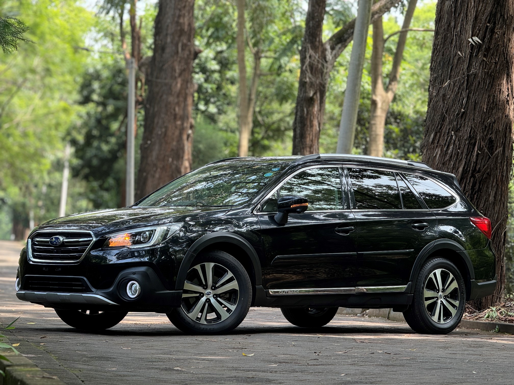 SUBARU OUTBACK