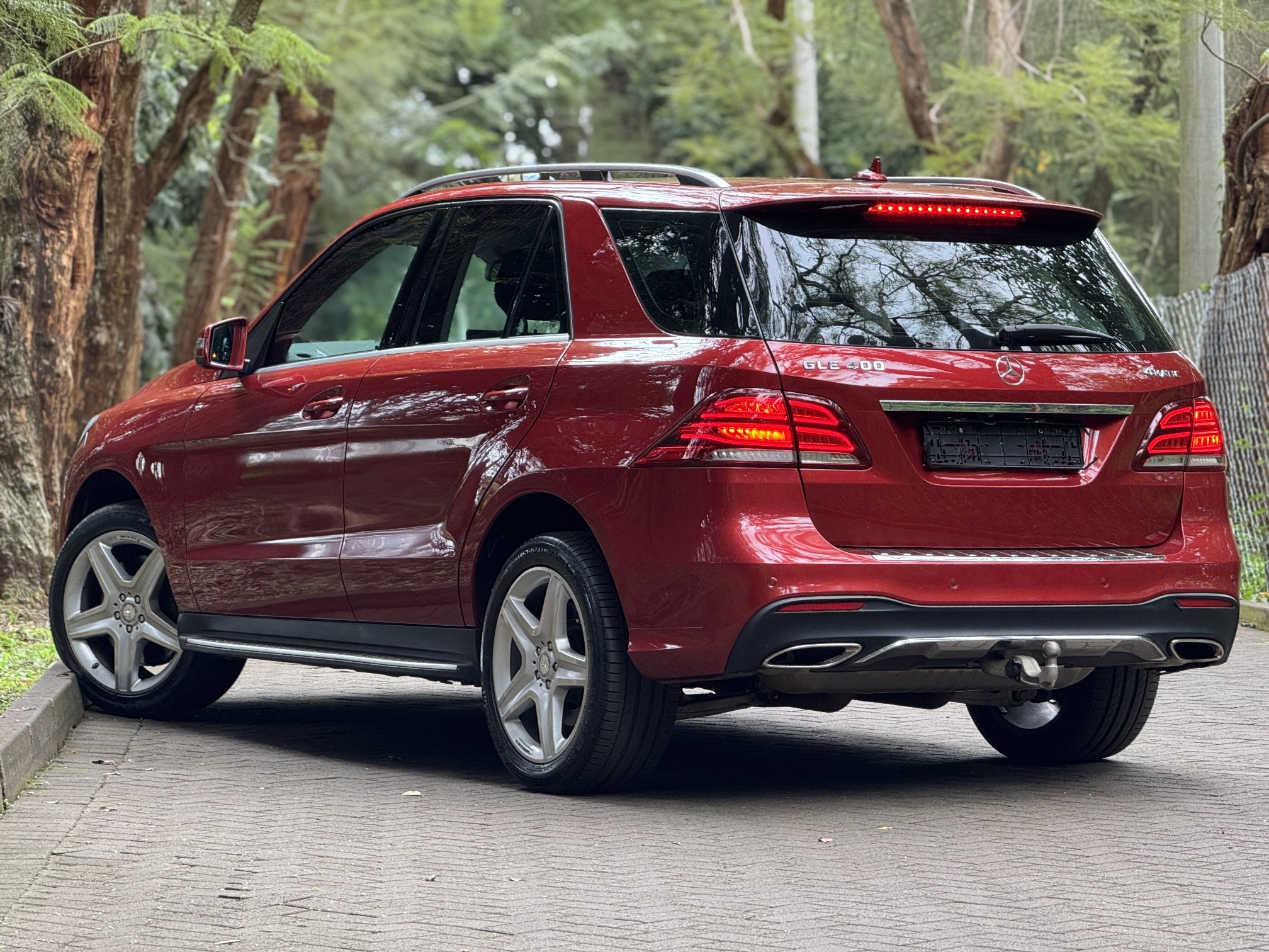 MERCEDES BENZ GL400 4MATIC