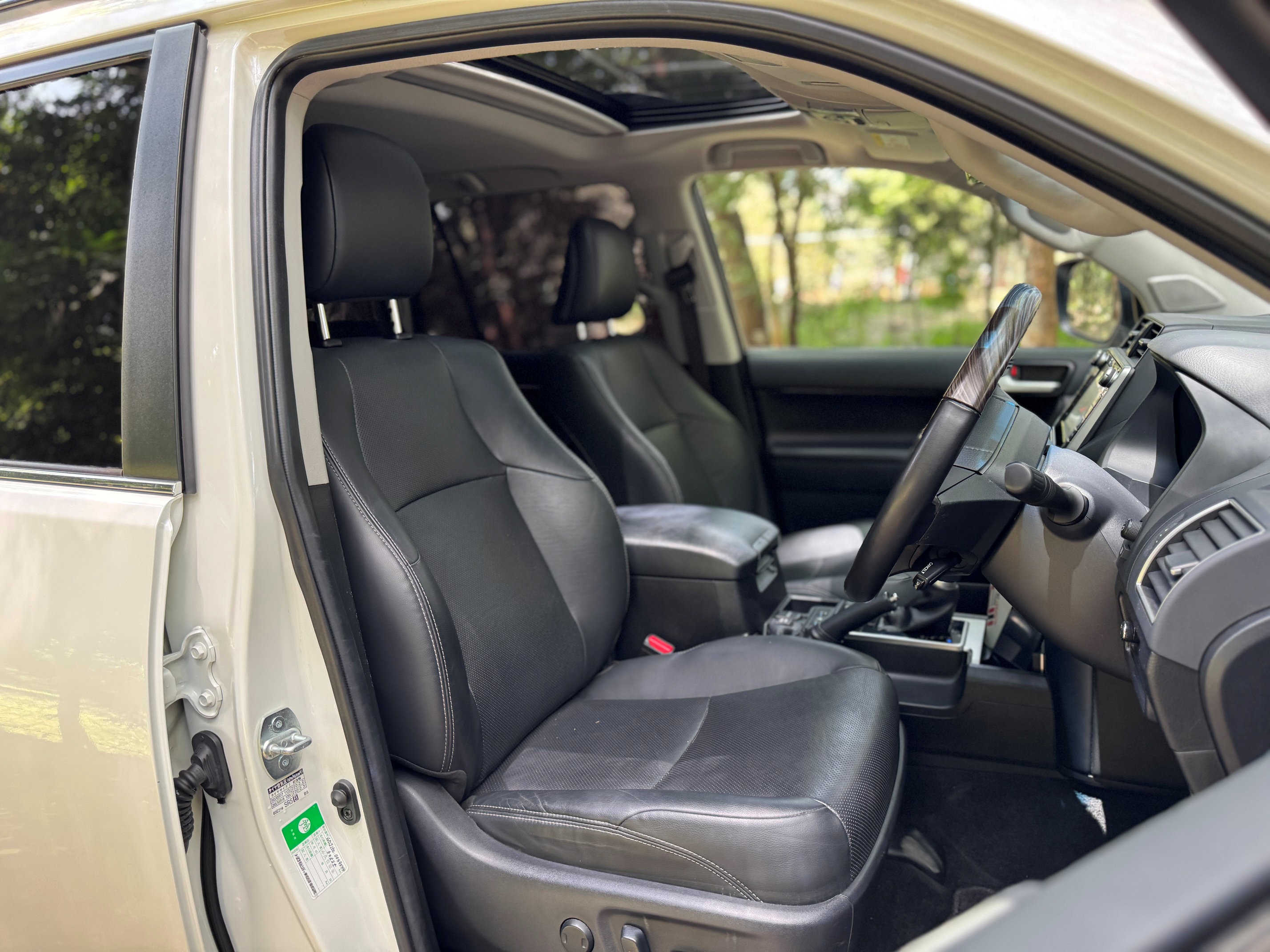 TOYOTA LANDCRUISER PRADO TX.L