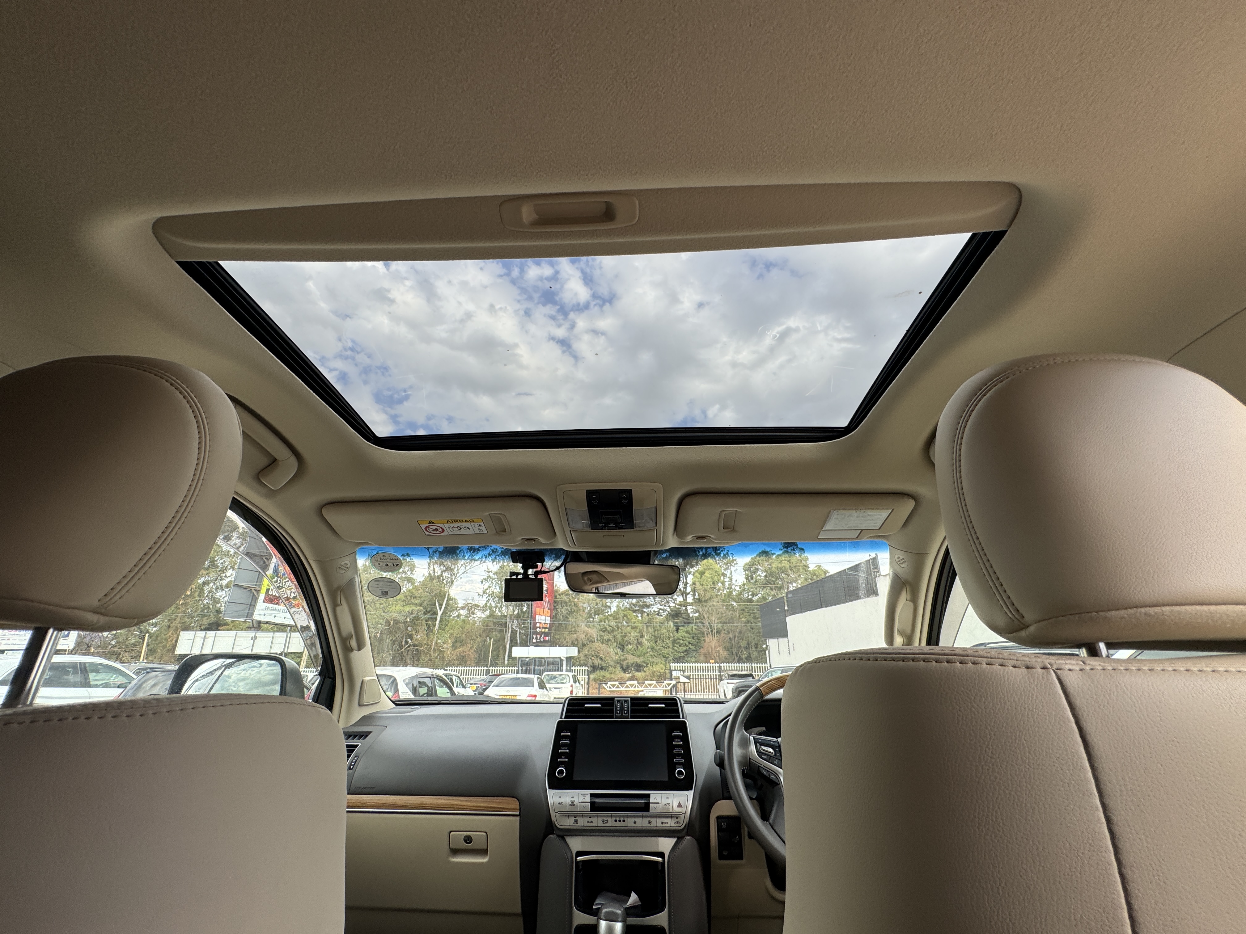 2022 TOYOTA PRADO TX.L