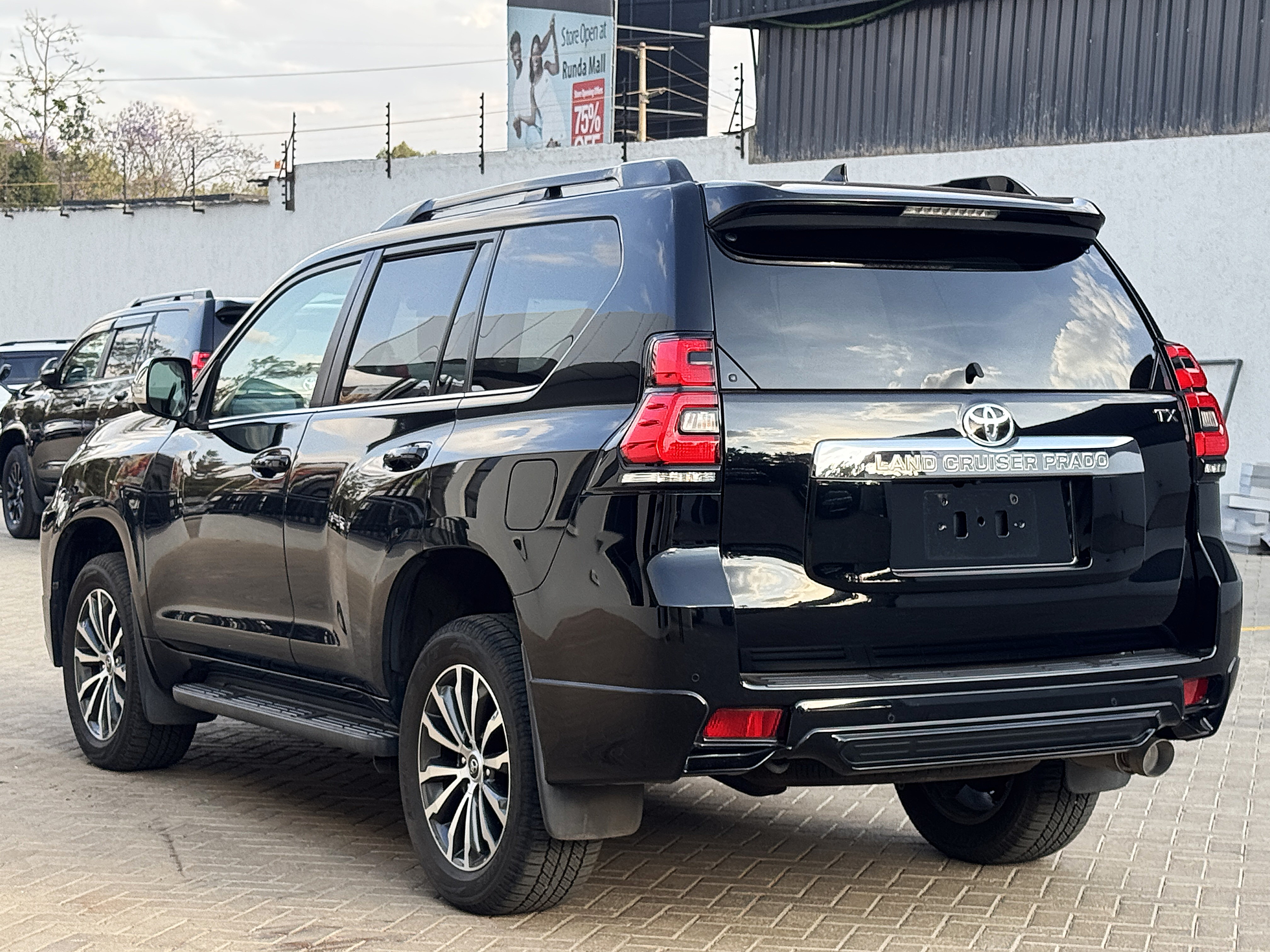 2021 TOYOTA LANDCRUISER PRADO
