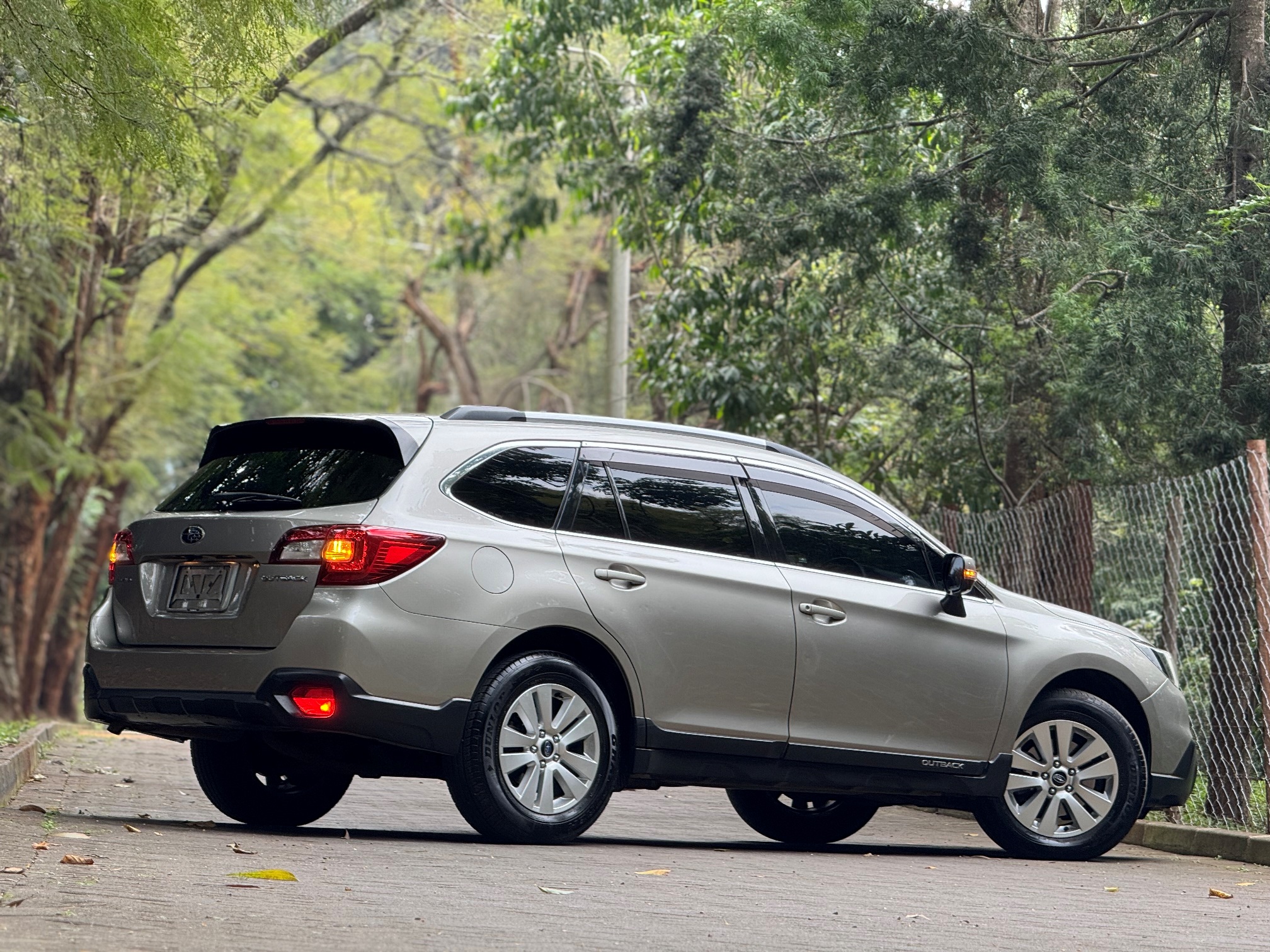 SUBARU OUTBACK