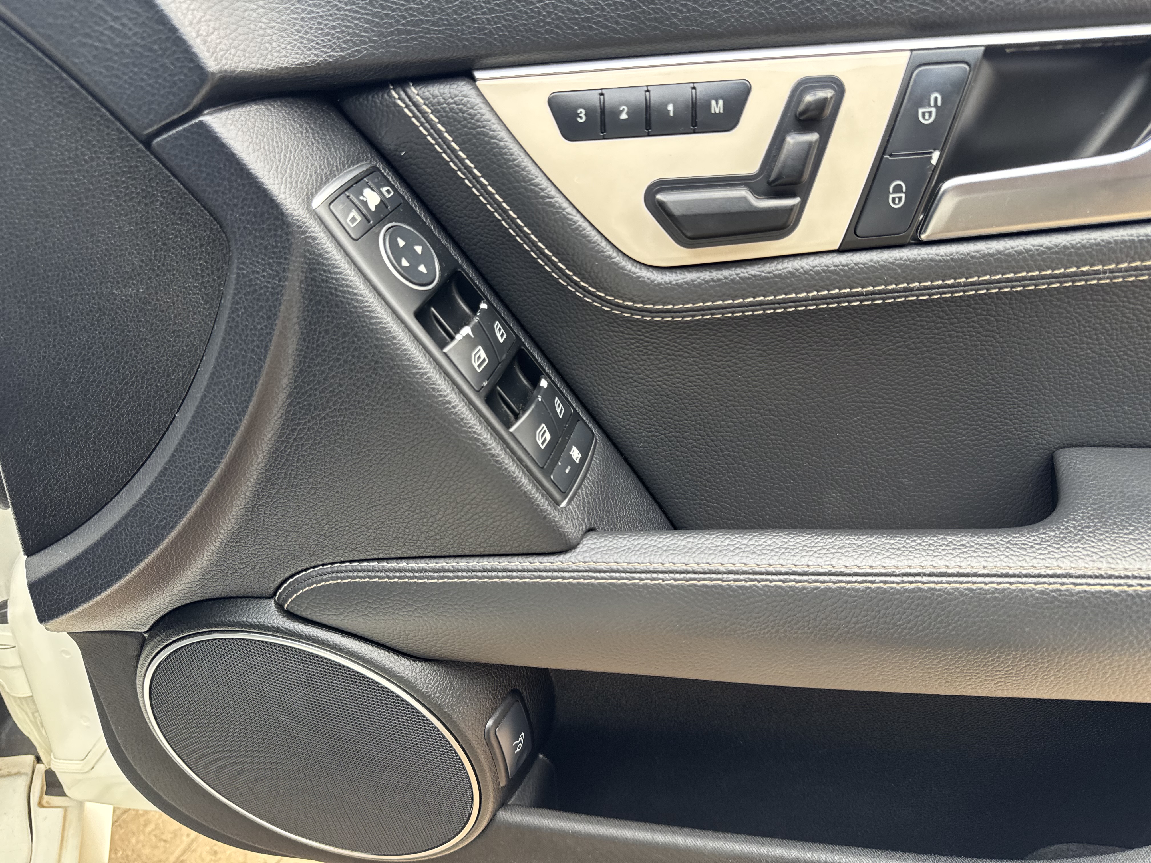 2012 MERCEDES BENZ C180