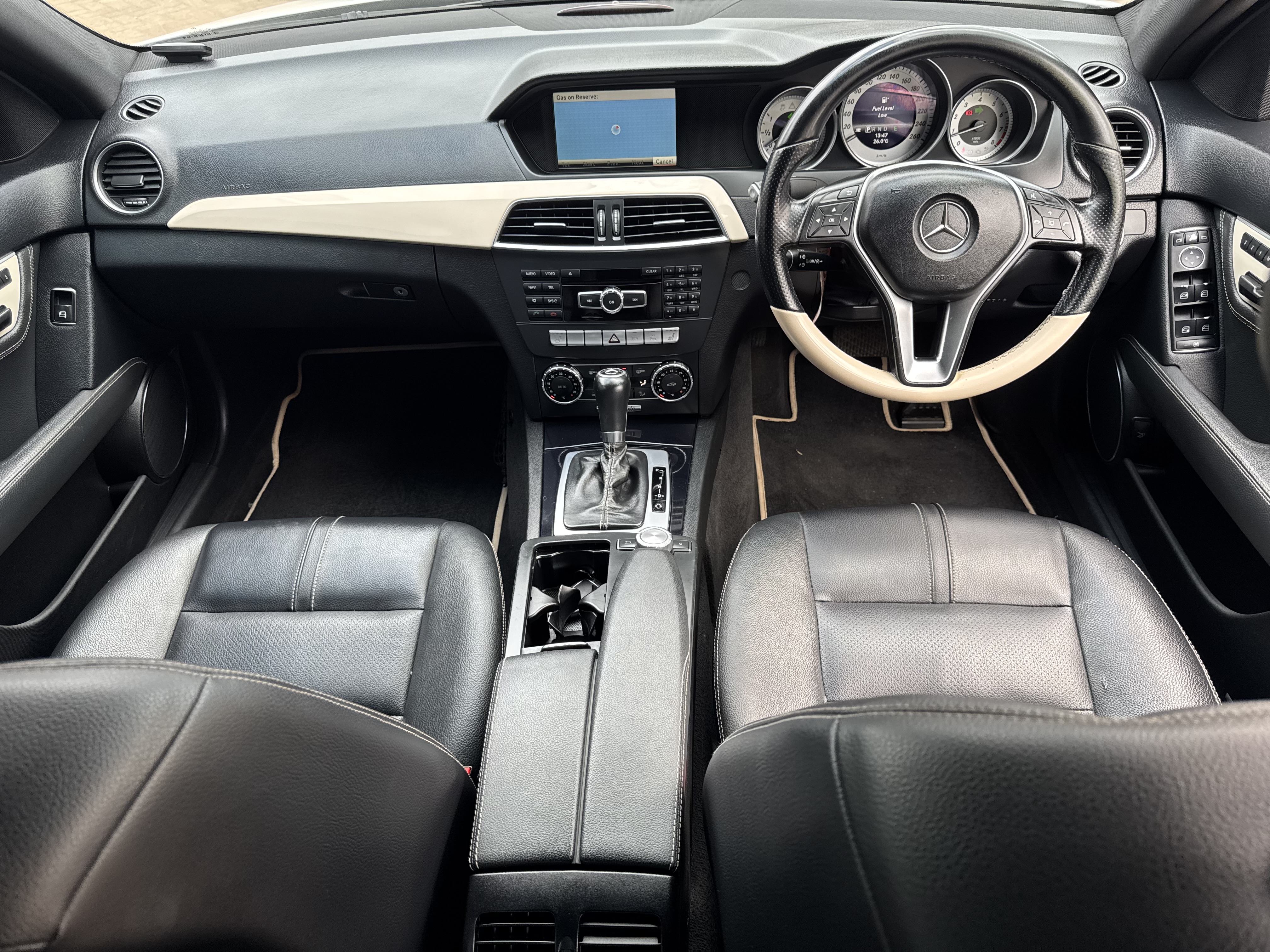 2012 MERCEDES BENZ C180