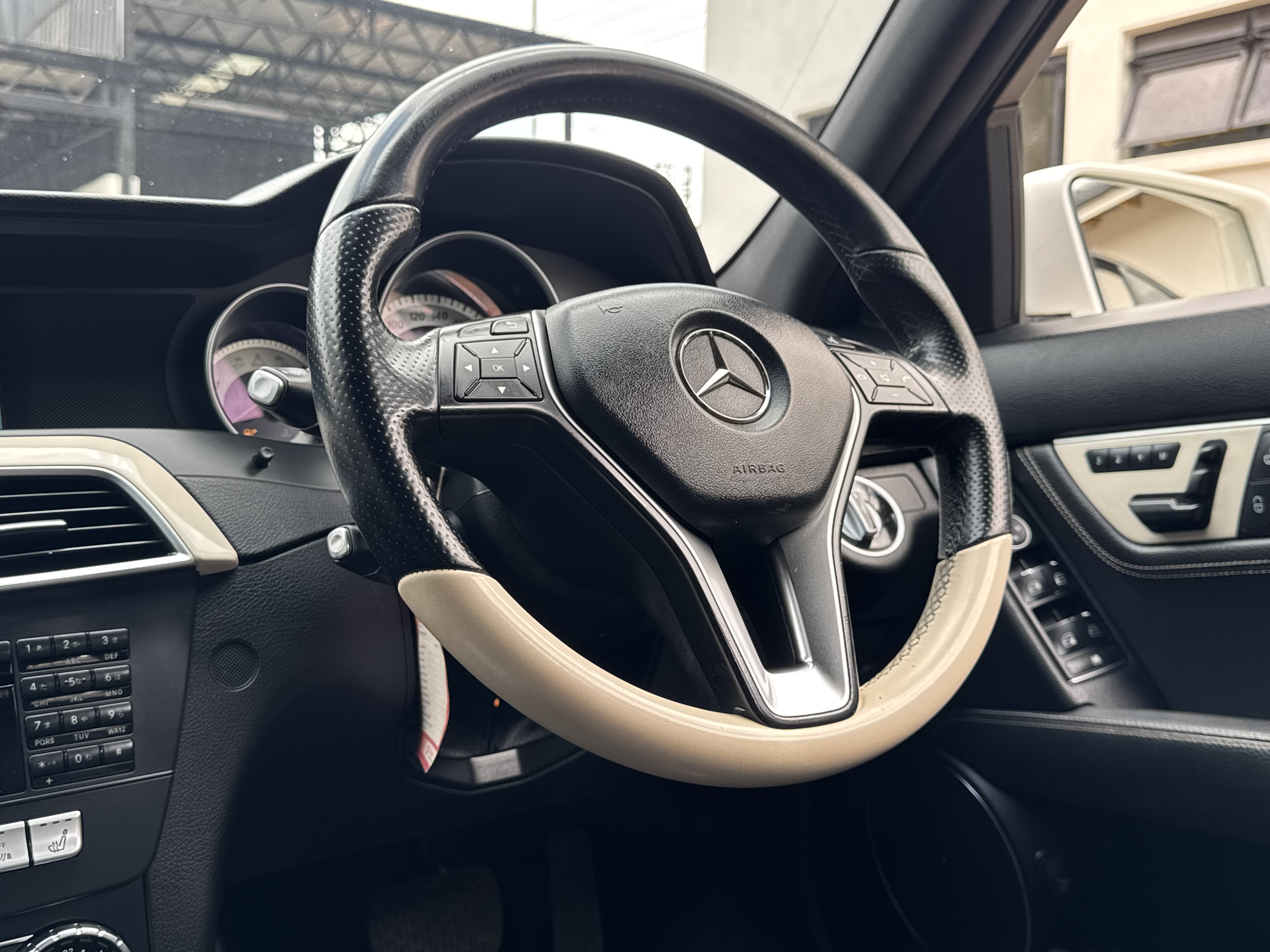 2012 MERCEDES BENZ C180