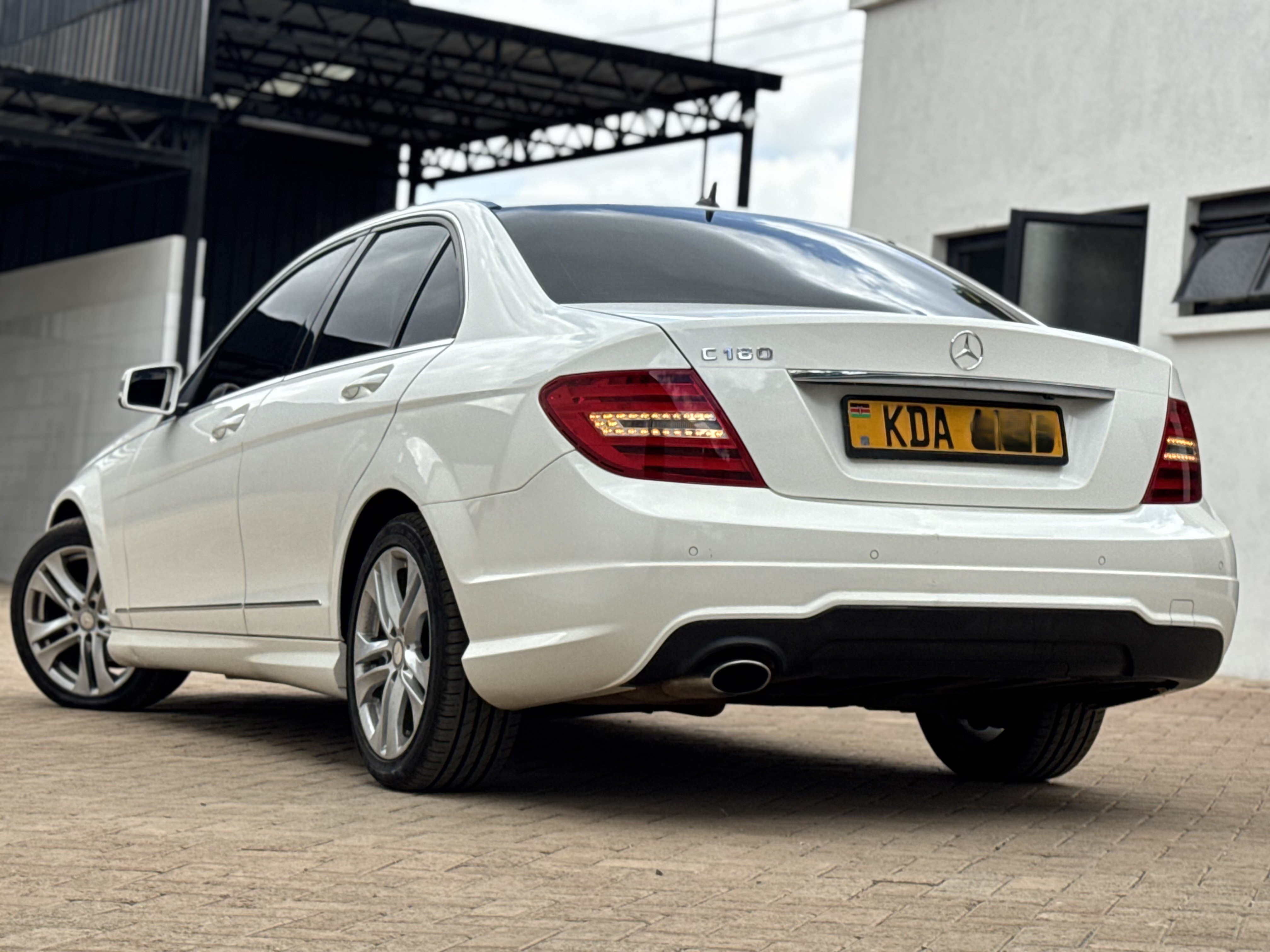 2012 MERCEDES BENZ C180