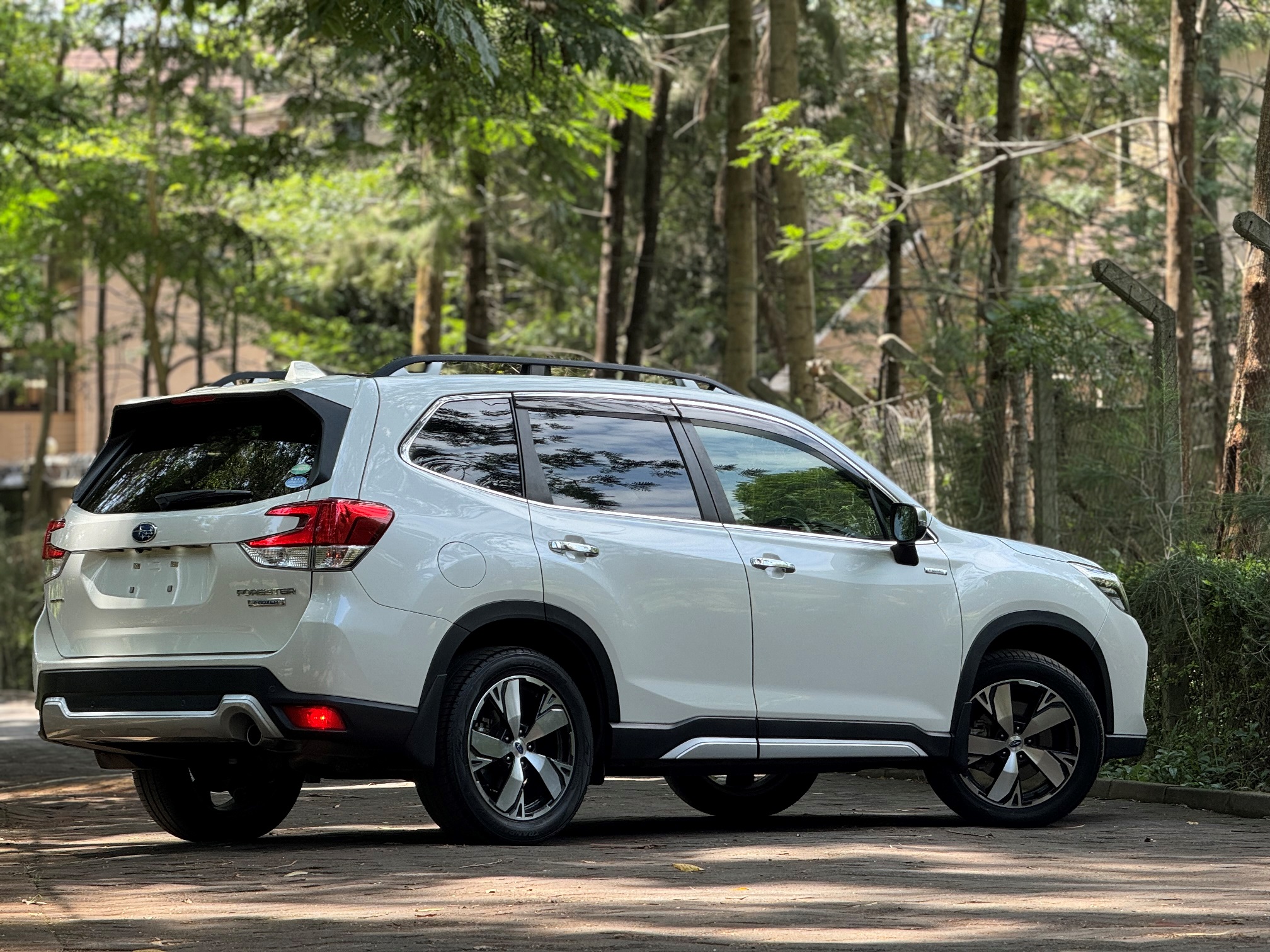 SUBARU FORESTER e-BOXER