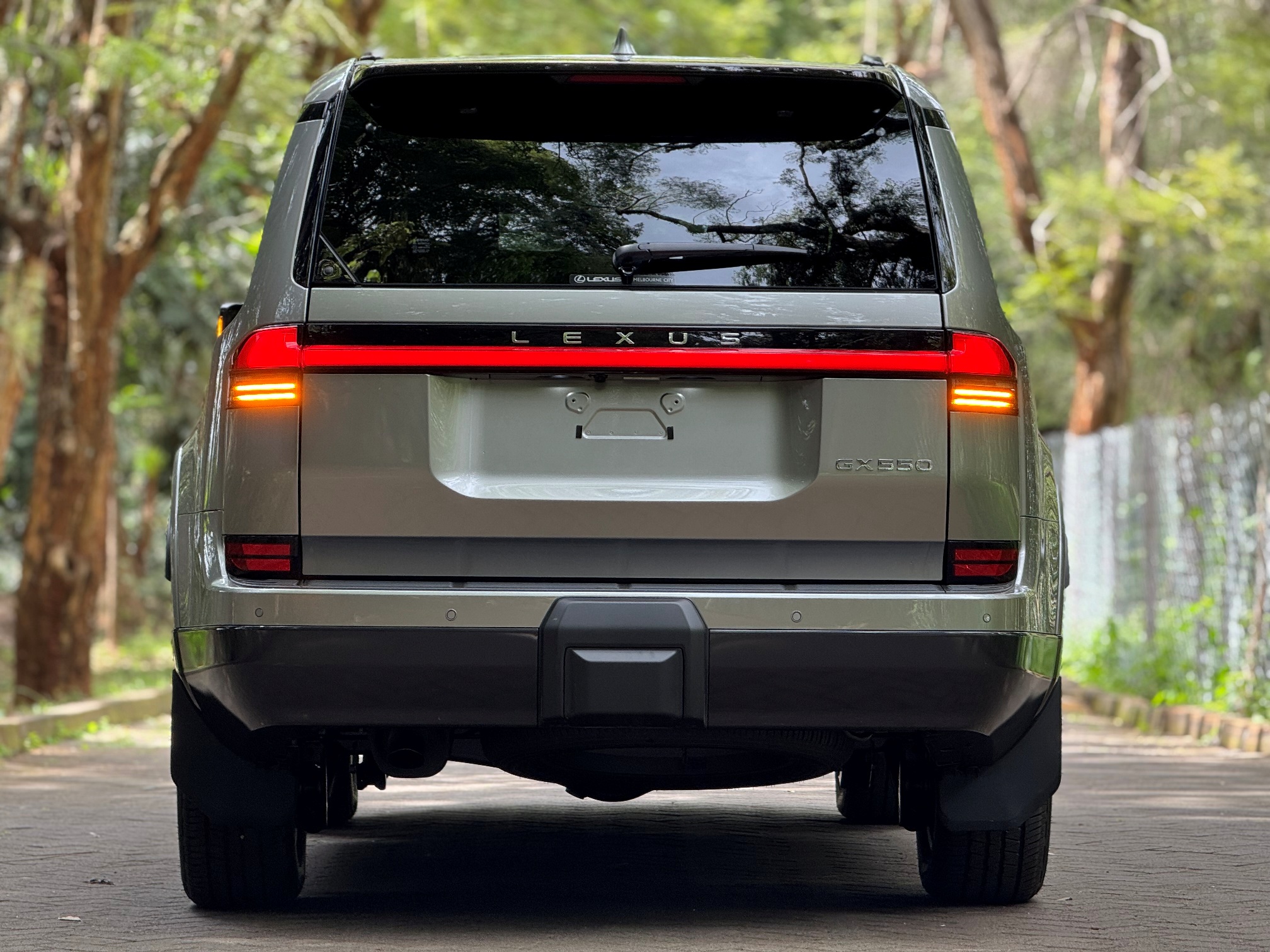 LEXUS GX550