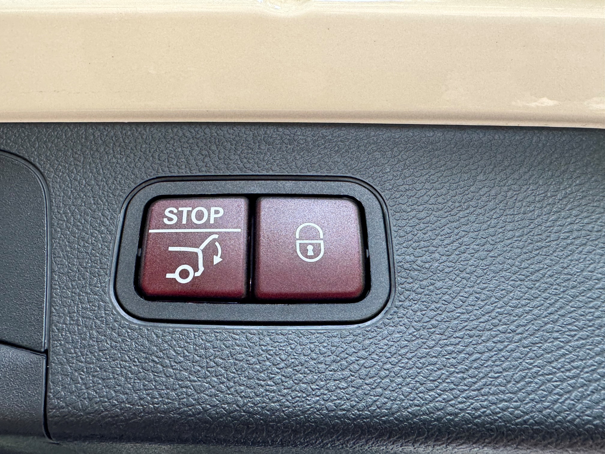 MERCEDES BENZ GLC250 4MATIC