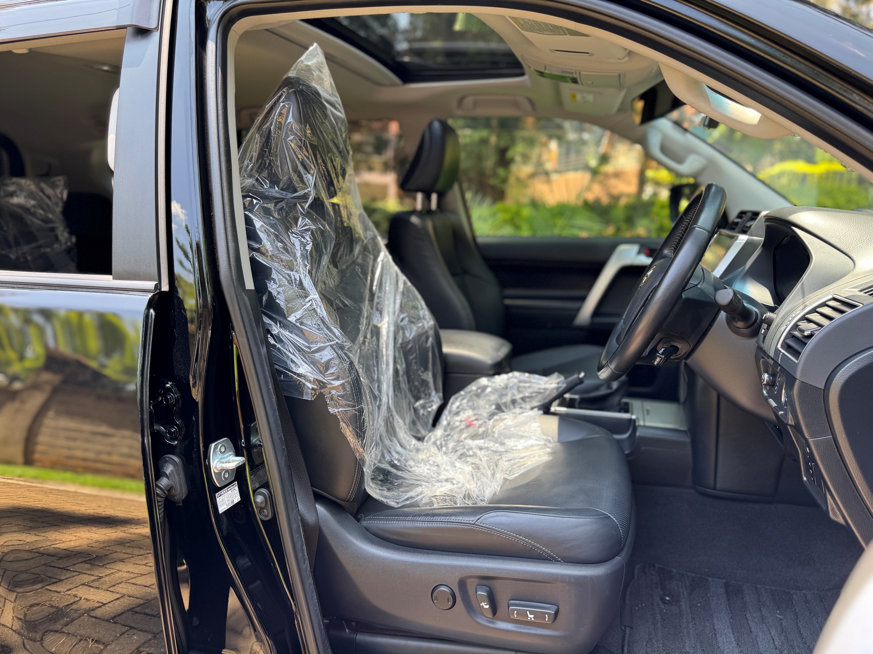TOYOTA LANDCRUISER PRADO TX.L