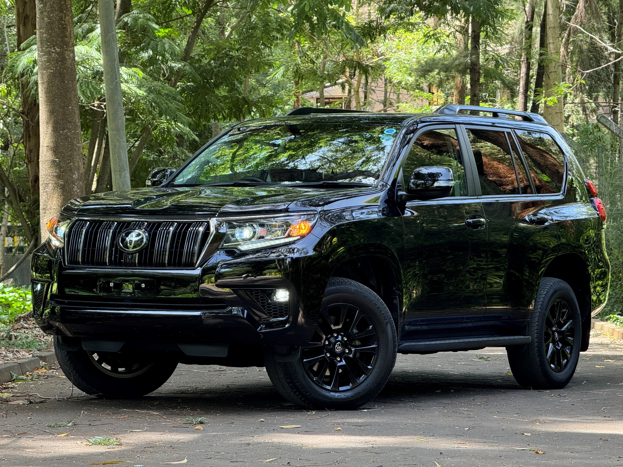 TOYOTA LANDCRUISER PRADO TX.L