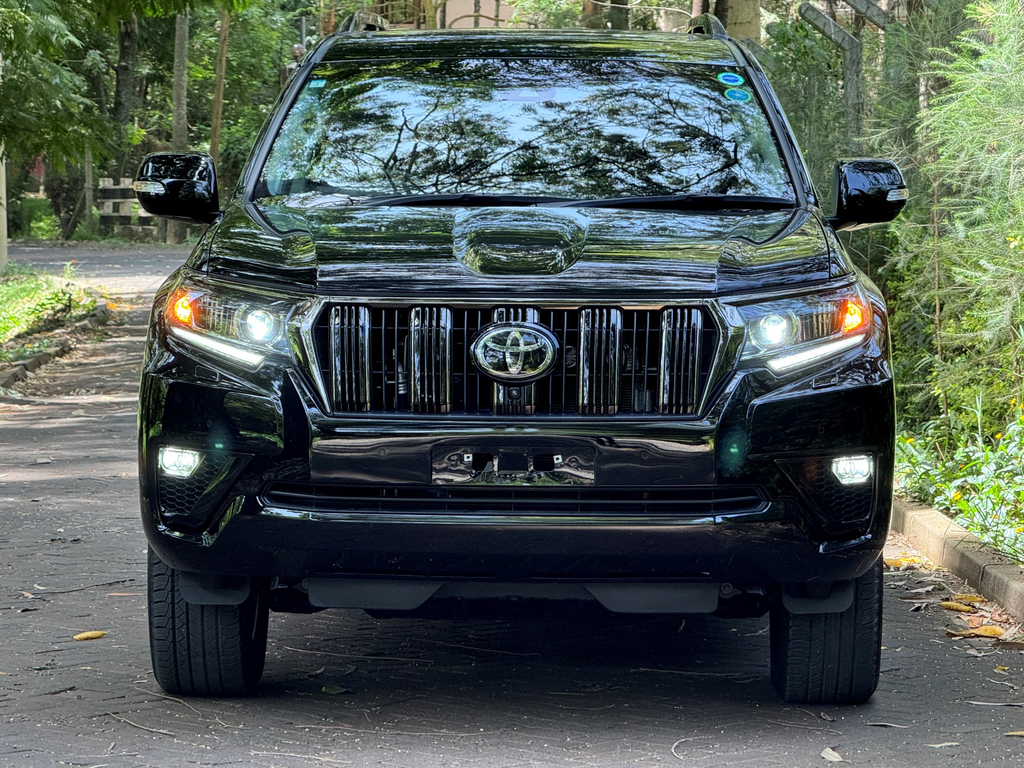 TOYOTA LANDCRUISER PRADO TX.L