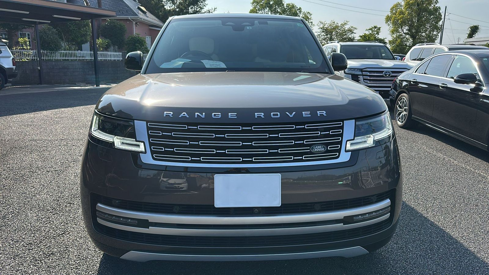 RANGE ROVER AUTOBIOGRAPHY