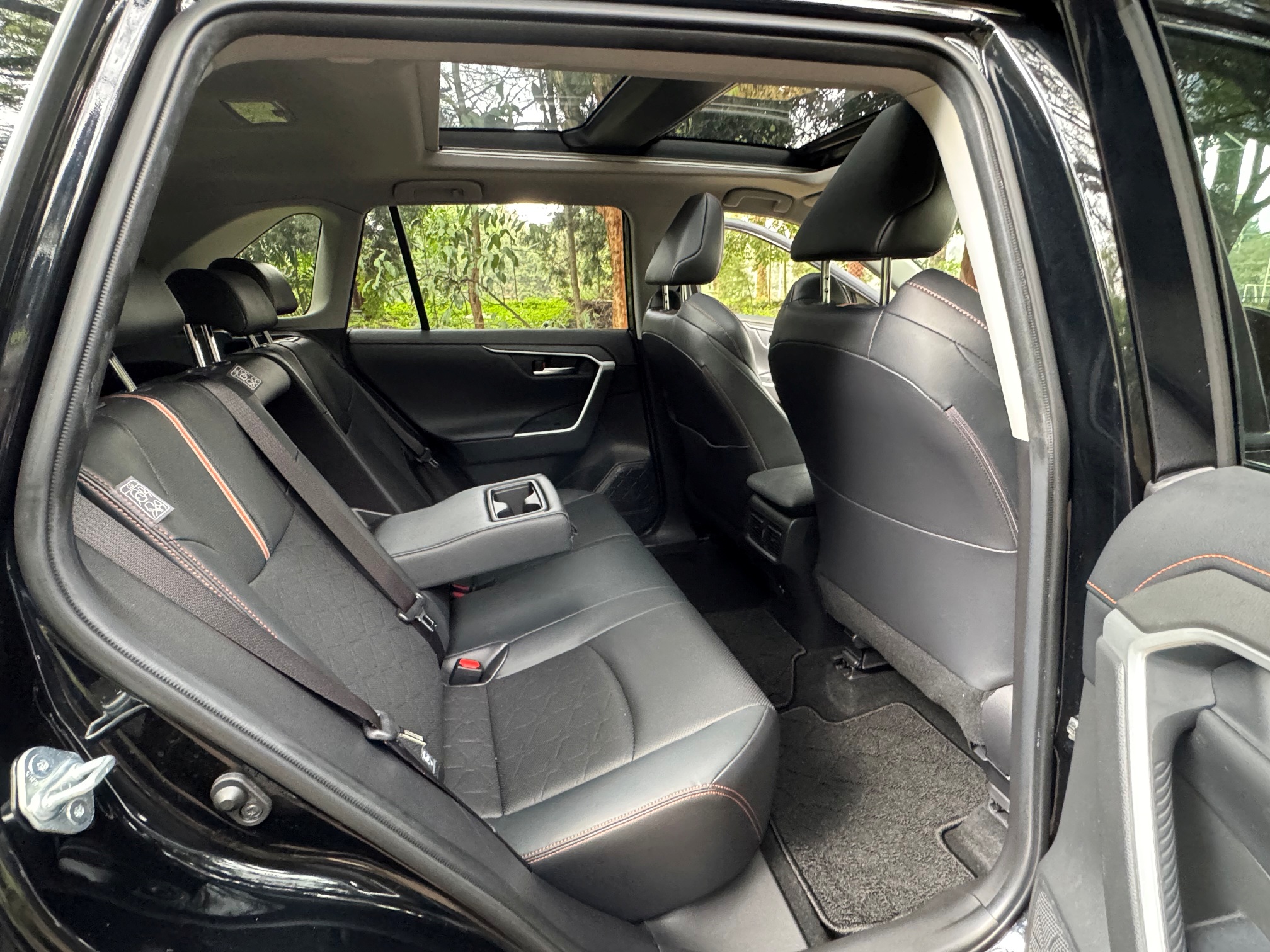 TOYOTA RAV4 ADVENTURE