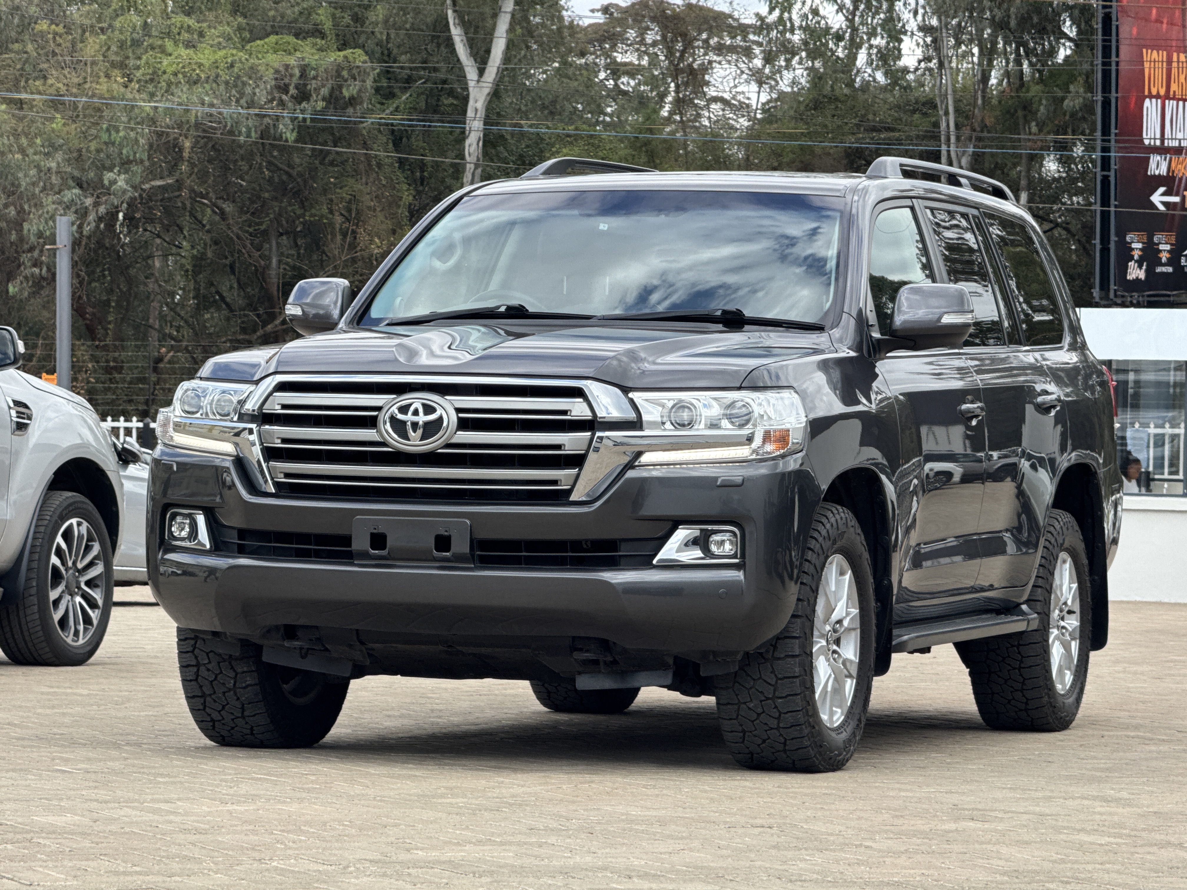 2018 TOYOTA LANDCRUISER VX