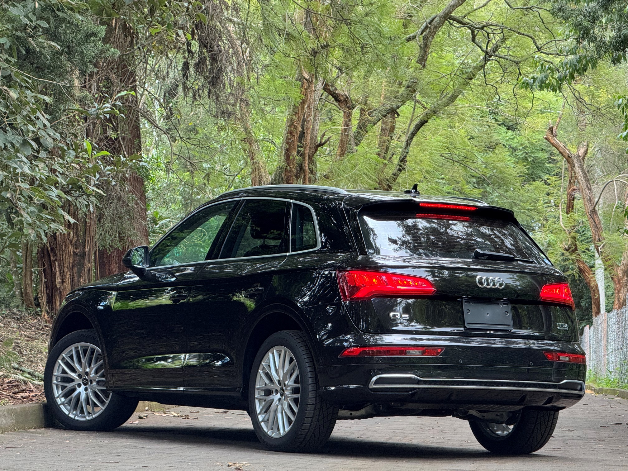 AUDI Q5 SLINE