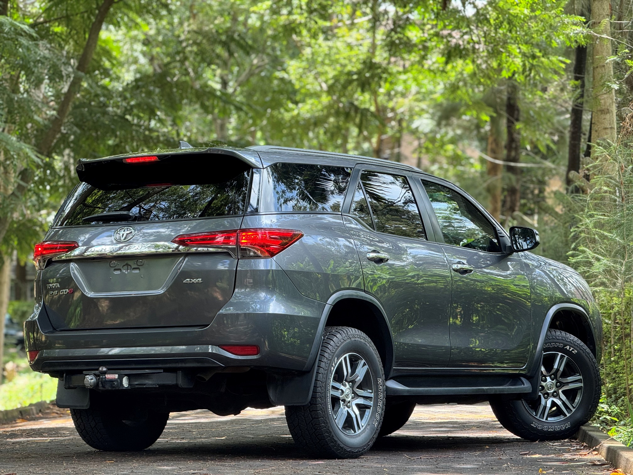 TOYOTA FORTUNER